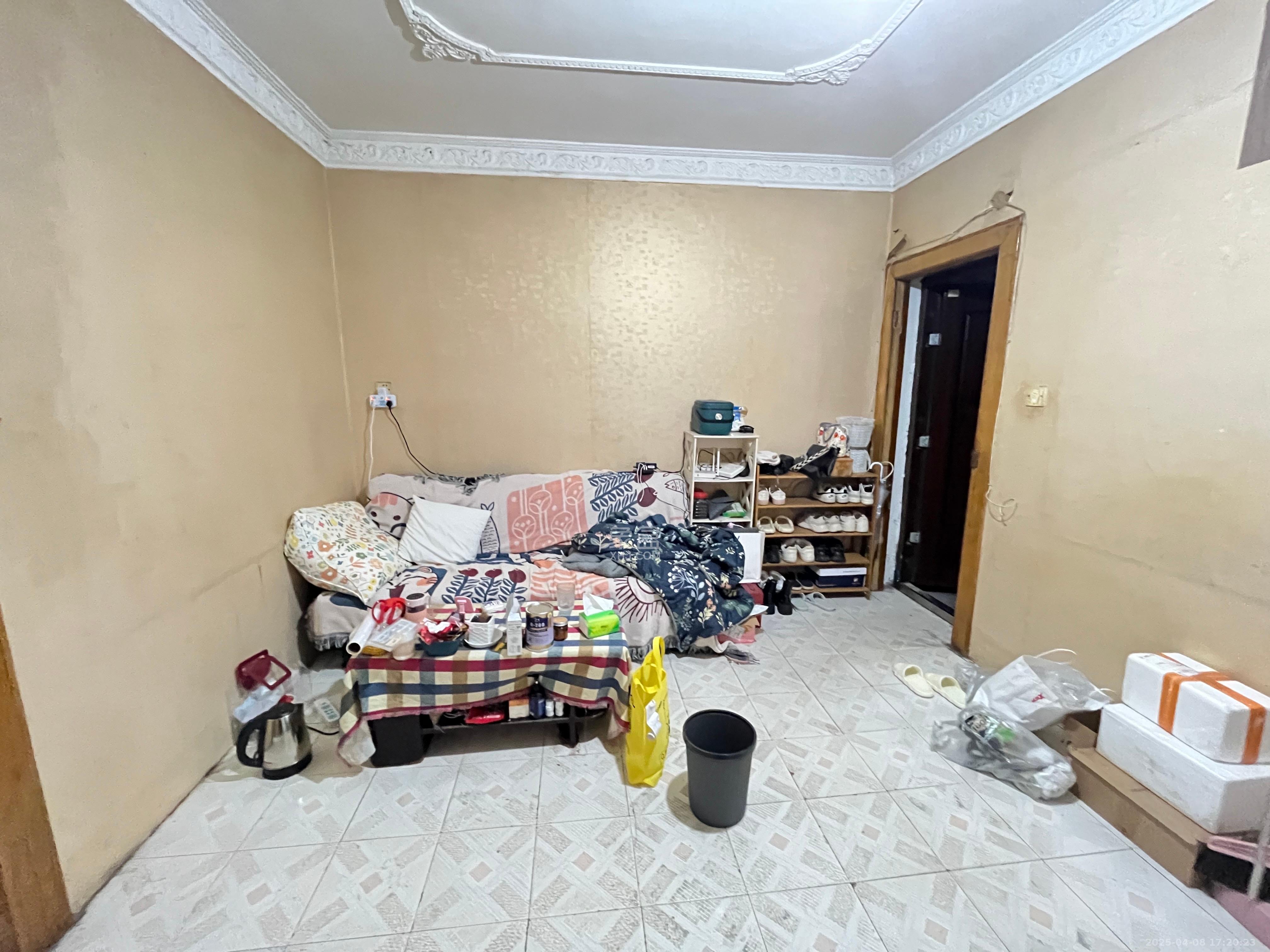 东进小区  2室2厅1卫   1400.00元/月室内图