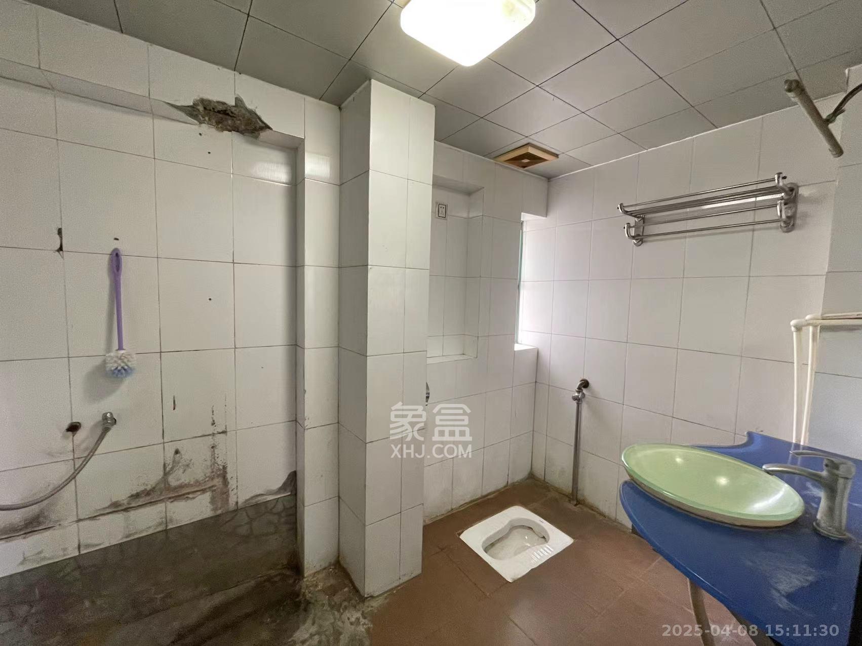 恒业雅苑  3室2厅2卫   2700.00元/月室内图
