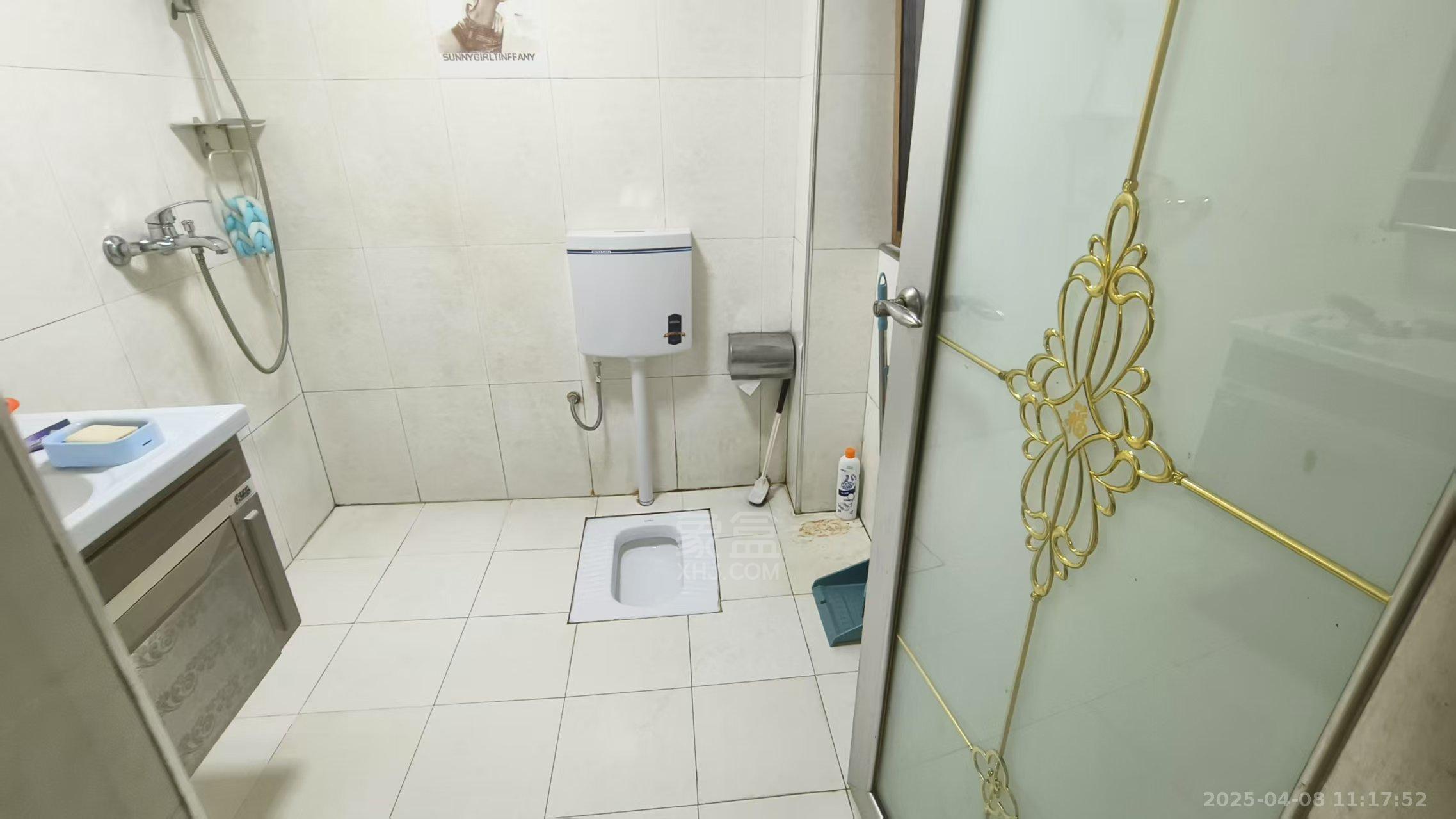 黄山路散盘 2室1厅1卫 1000.0元/月 黄山路散盘 2室1厅1卫 1000.0元/月室内图