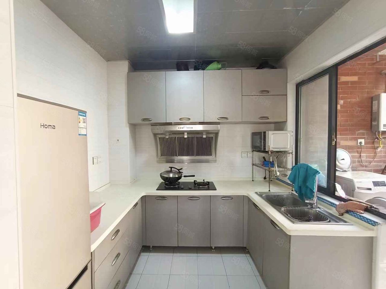 亿豪名园 3室2厅2卫 1500.0元/月 亿豪名园 3室2厅2卫 1500.0元/月室内图