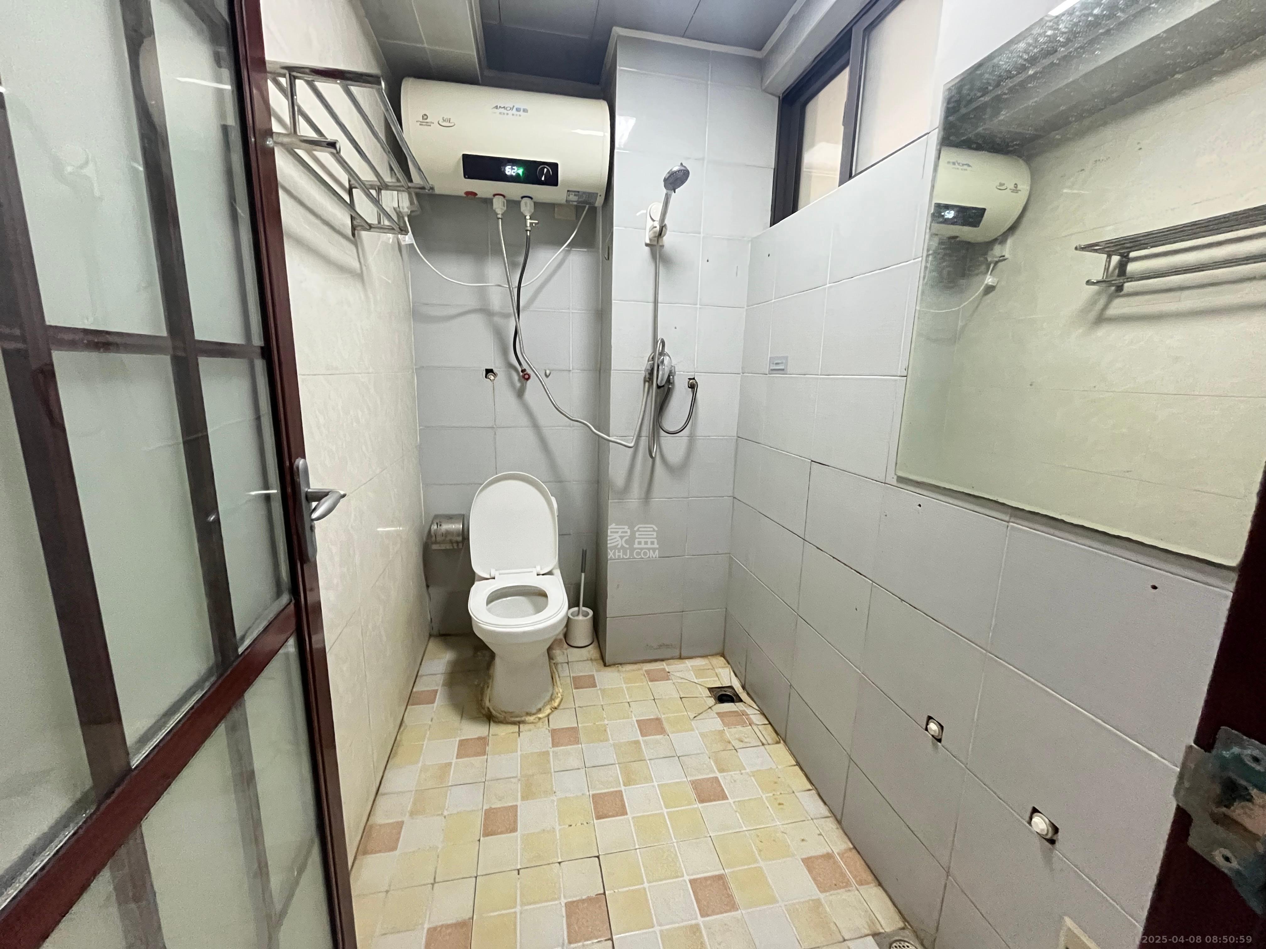 阳光100二期  1室1厅1卫   1250.00元/月室内图