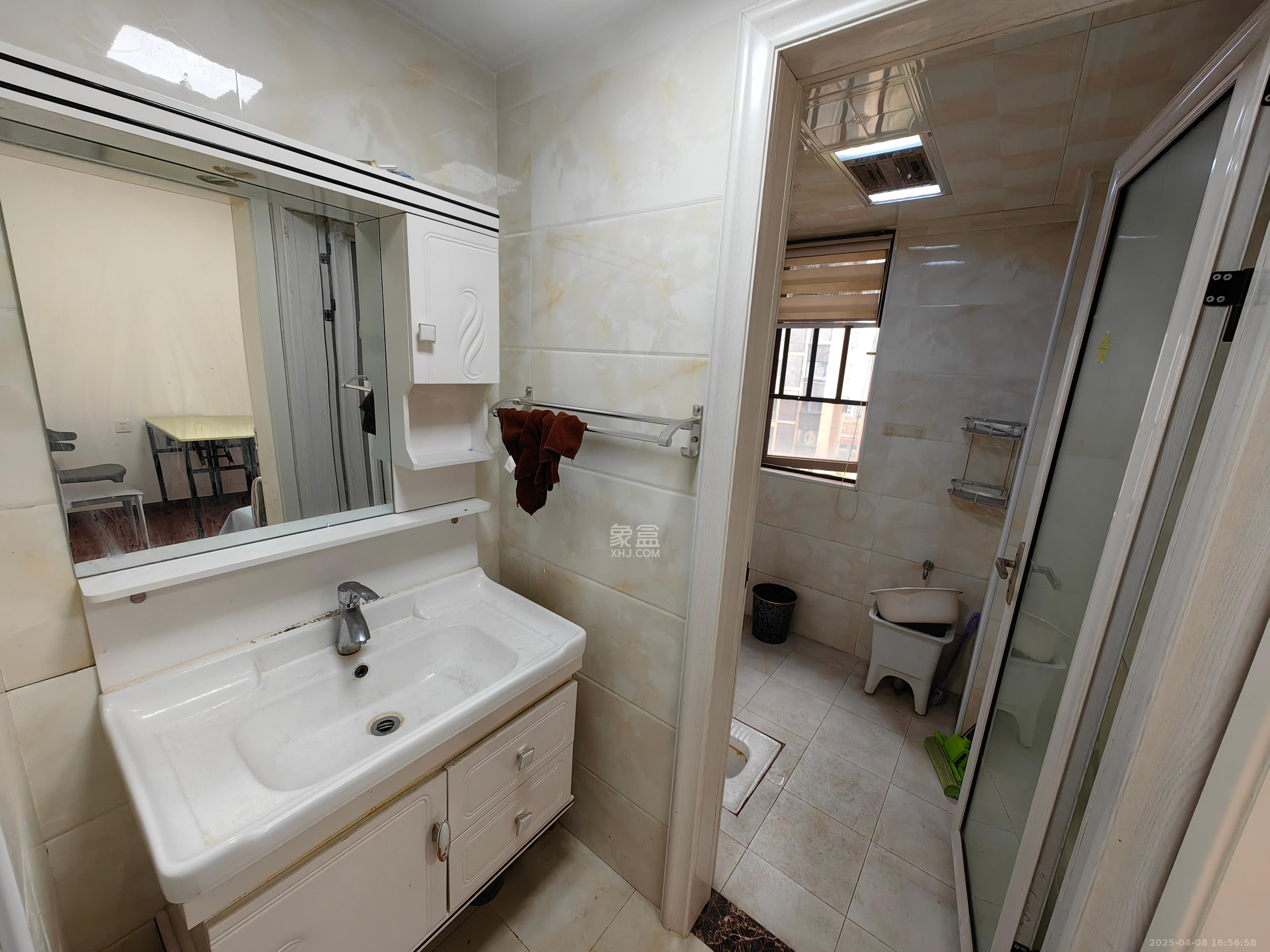 梅溪鑫苑名家 3室2厅2卫 2400.0元/月 梅溪鑫苑名家 3室2厅2卫 2400.0元/月室内图