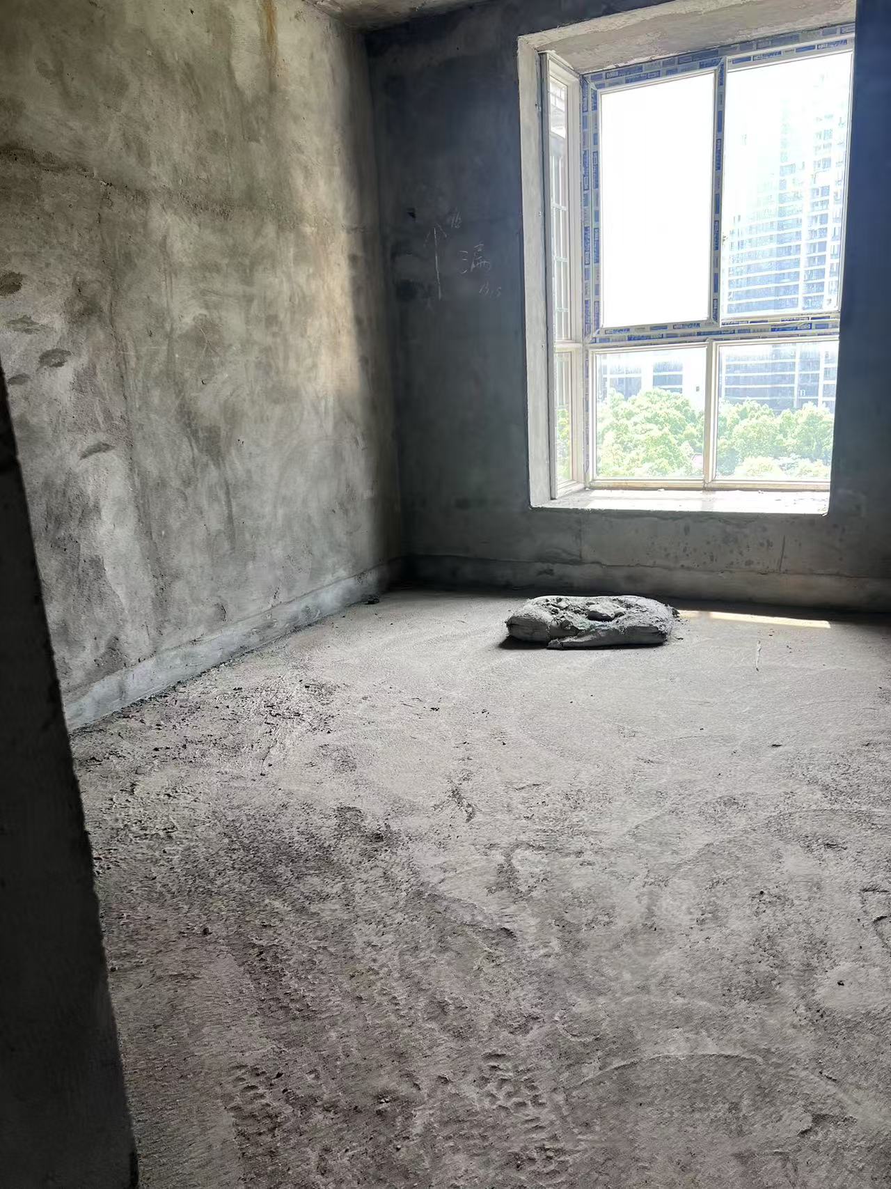梓园社区(麻纺厂宿舍)  3室2厅1卫   31.00万室内图