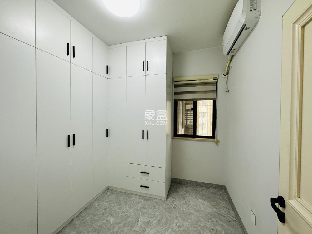 耀江西岸公馆 3室2厅2卫 260.0万 耀江西岸公馆 3室2厅2卫 260.0万室内图