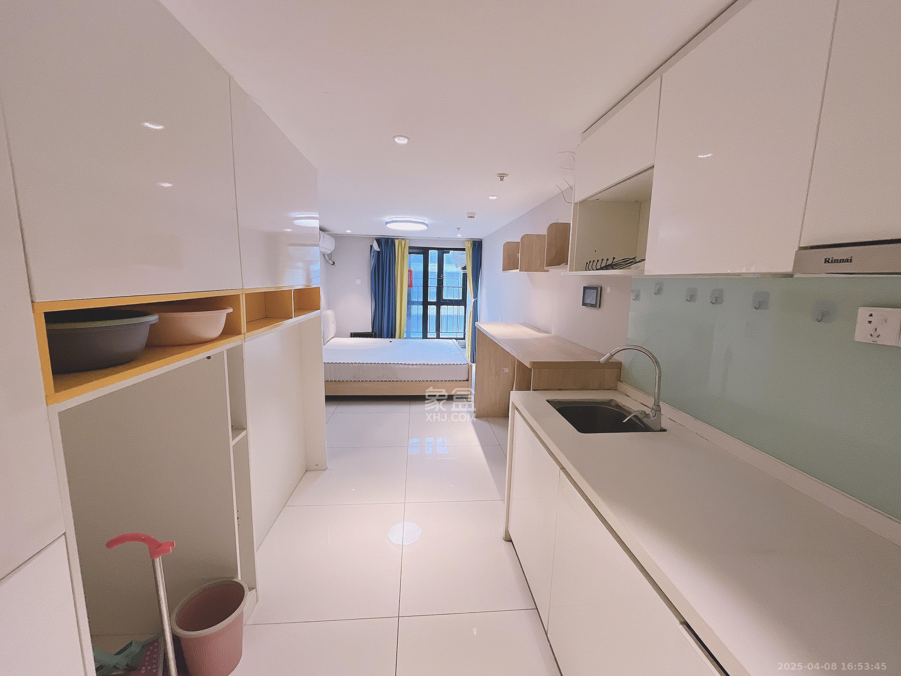 时代年华  2室1厅1卫    1300.0元/月