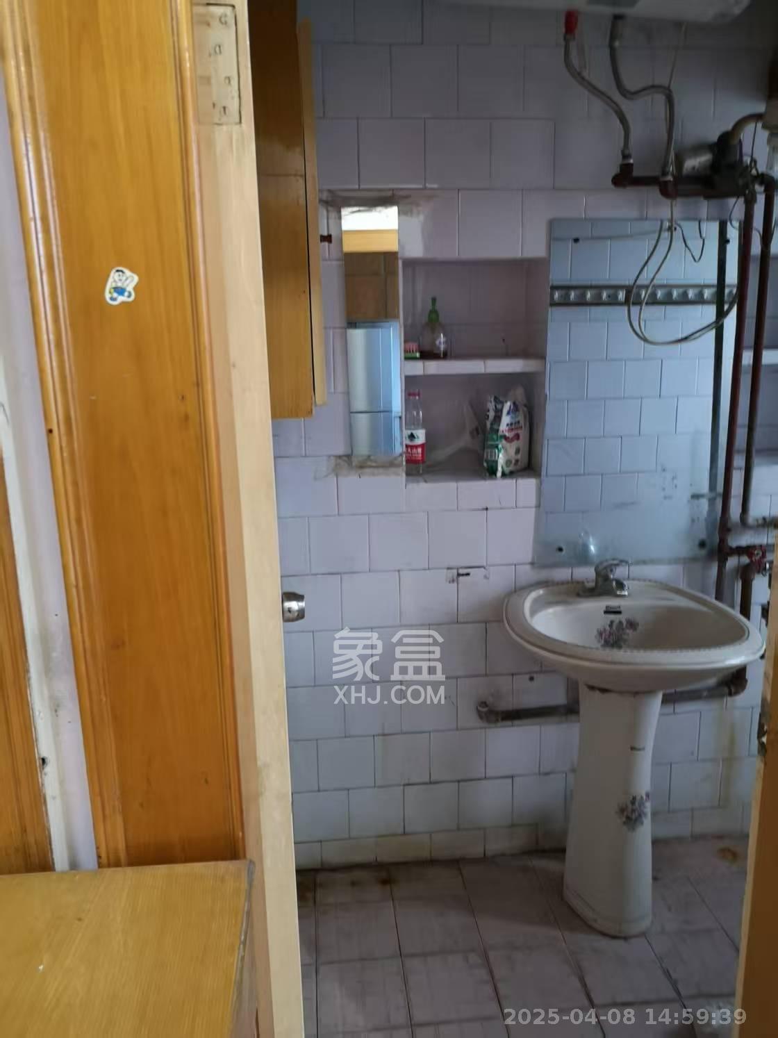 梨子山散盘 2室1厅1卫 1600.0元/月 梨子山散盘 2室1厅1卫 1600.0元/月室内图