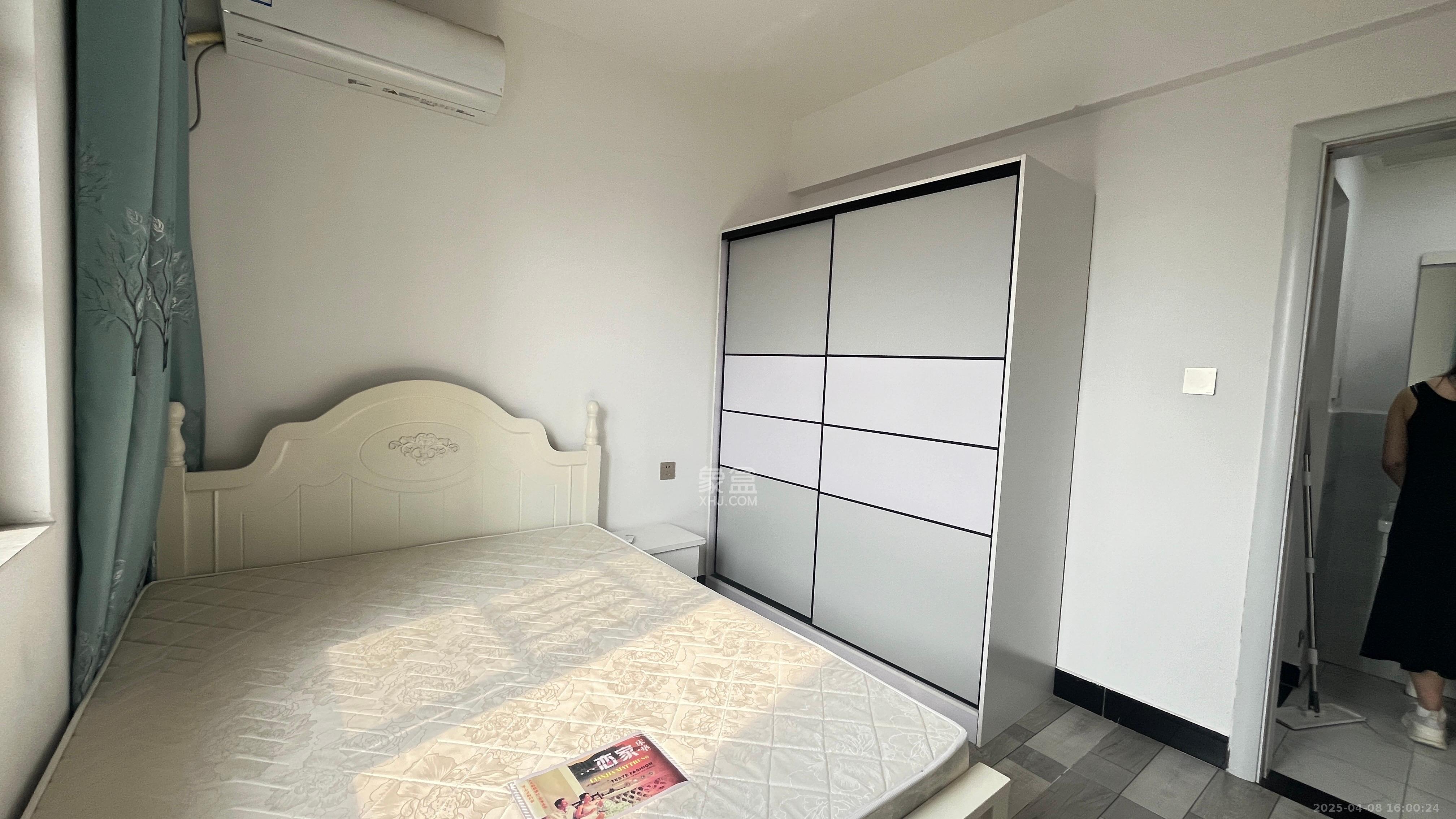 荣盛花语书苑  3室2厅1卫   3100.00元/月室内图