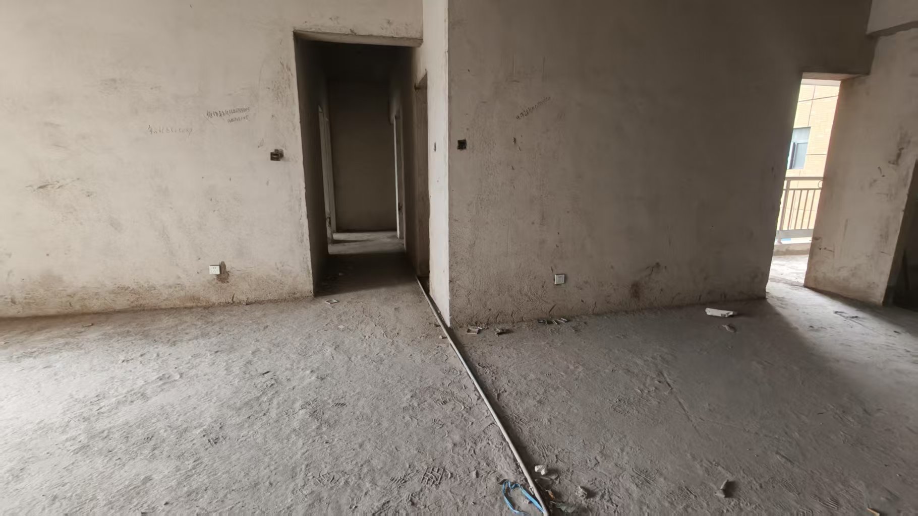 民政小区 4室2厅2卫 52.8万 民政小区 4室2厅2卫 52.8万客厅