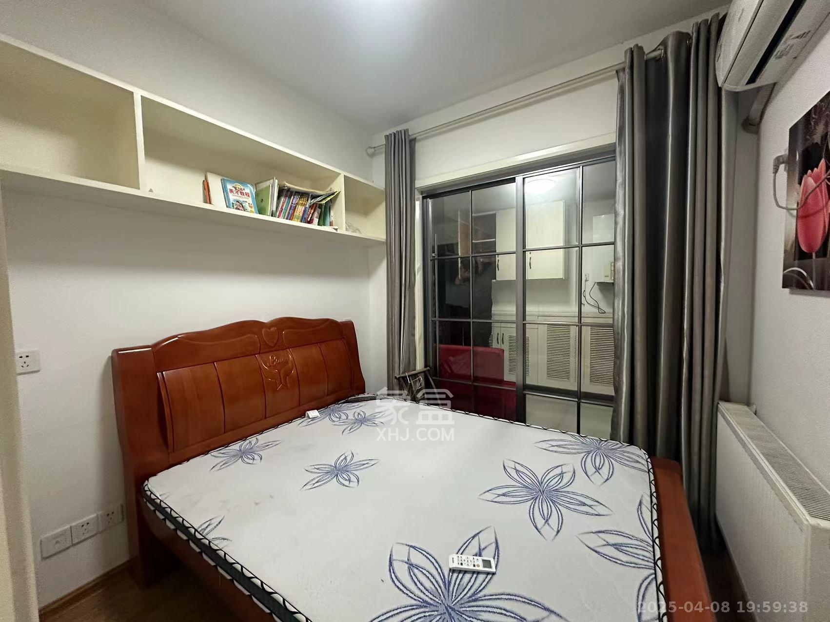 维一星城原山苑 3室2厅2卫 2800.0元/月 维一星城原山苑 3室2厅2卫 2800.0元/月室内图