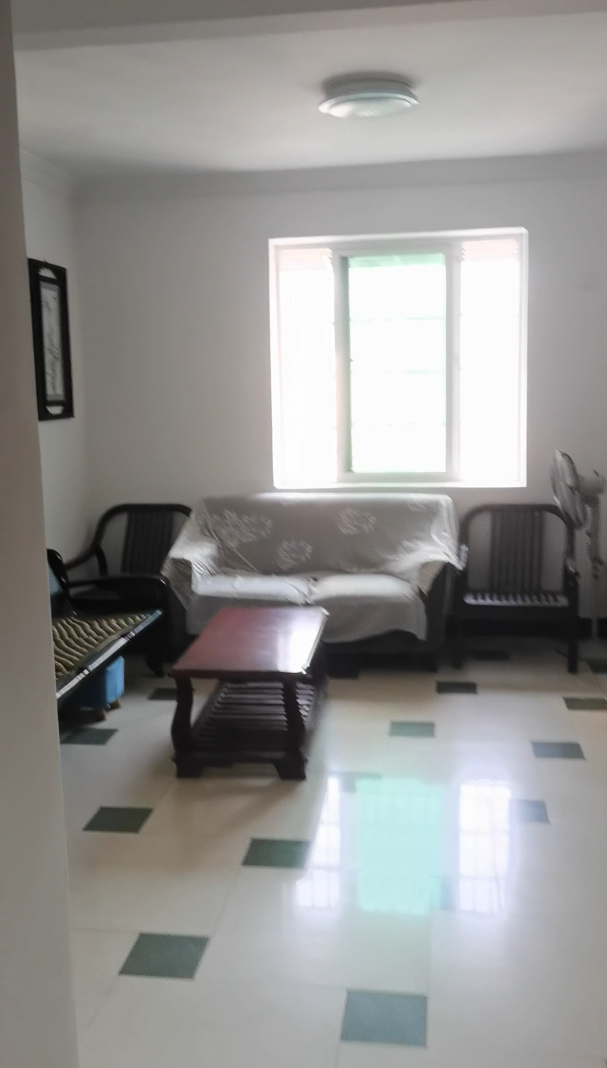 汇宇金城 3室2厅1卫 2300.0元/月 汇宇金城 3室2厅1卫 2300.0元/月室内图