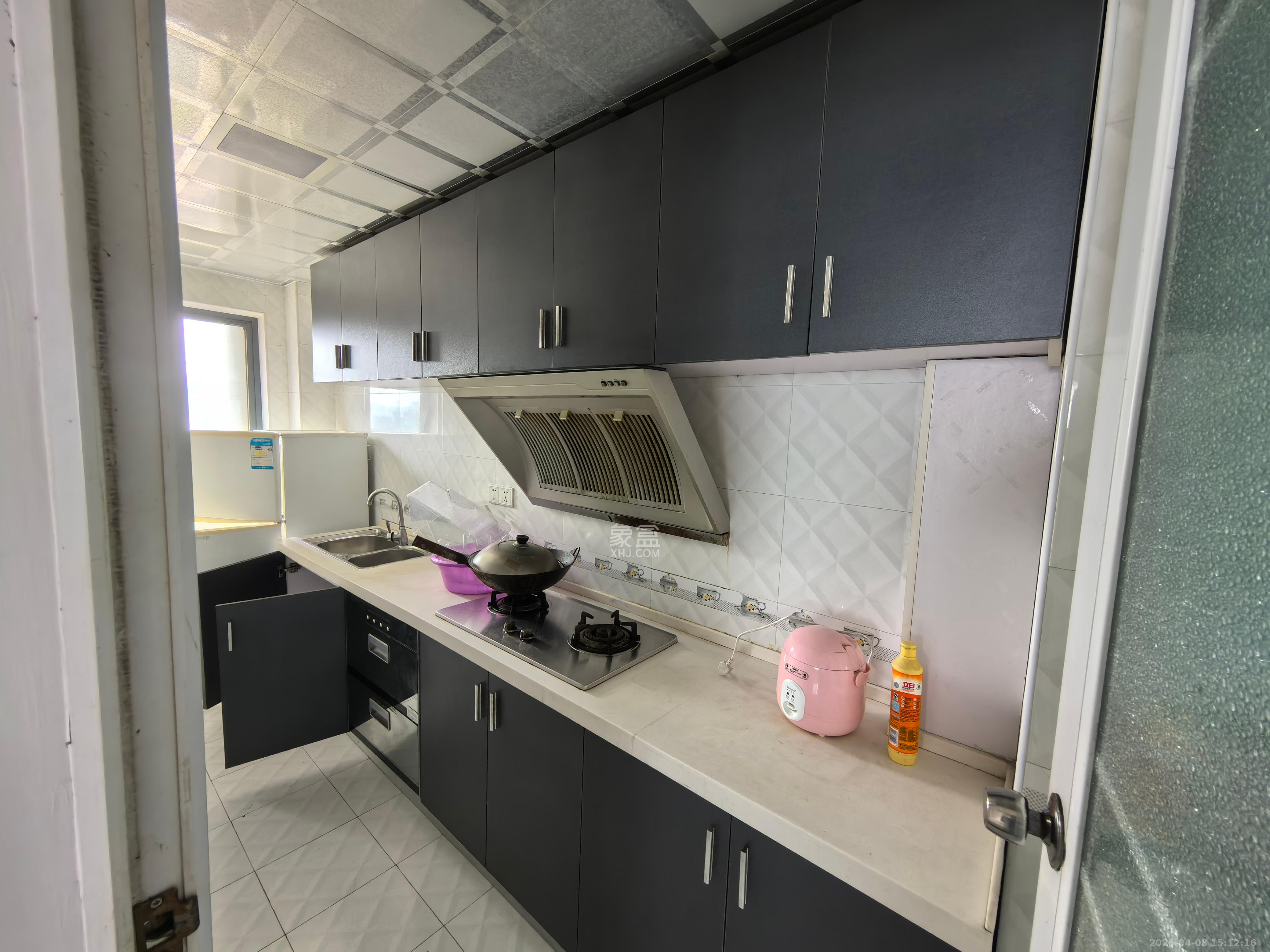 亚商国际 2室1厅1卫 1800.0元/月 亚商国际 2室1厅1卫 1800.0元/月室内图