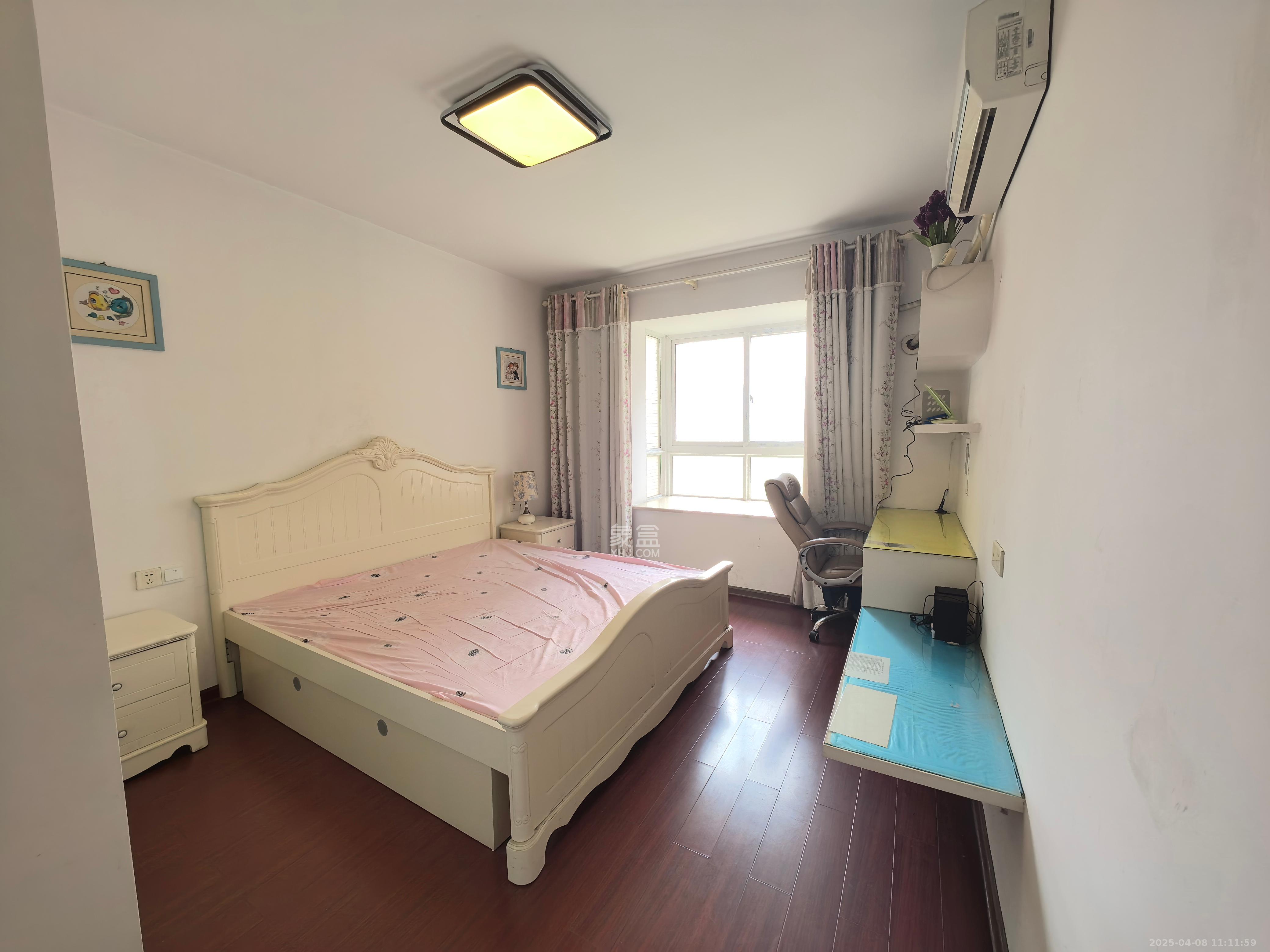 世景华庭 2室1厅1卫 1800.0元/月 世景华庭 2室1厅1卫 1800.0元/月室内图