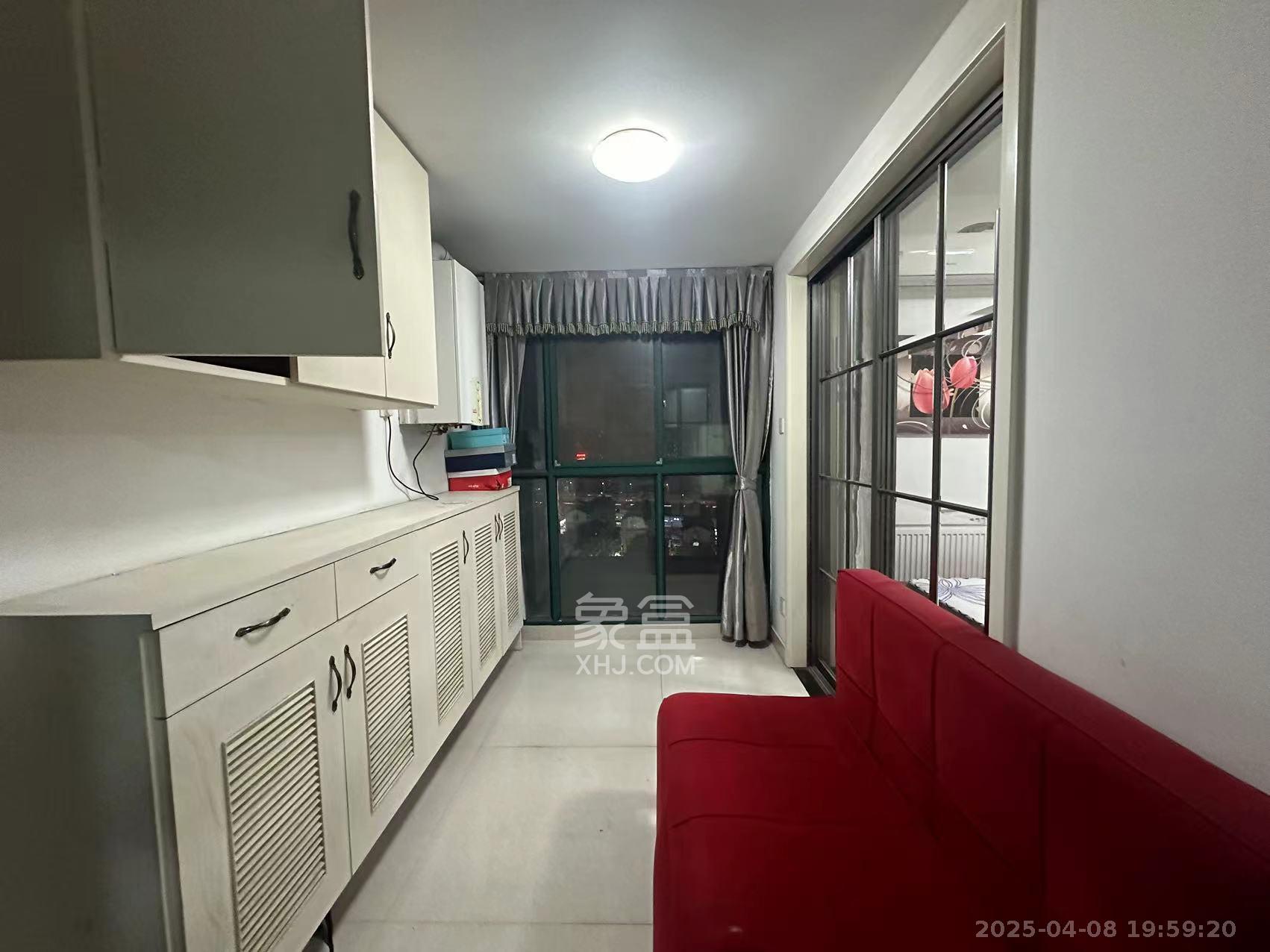 维一星城原山苑 3室2厅2卫 2800.0元/月 维一星城原山苑 3室2厅2卫 2800.0元/月室内图