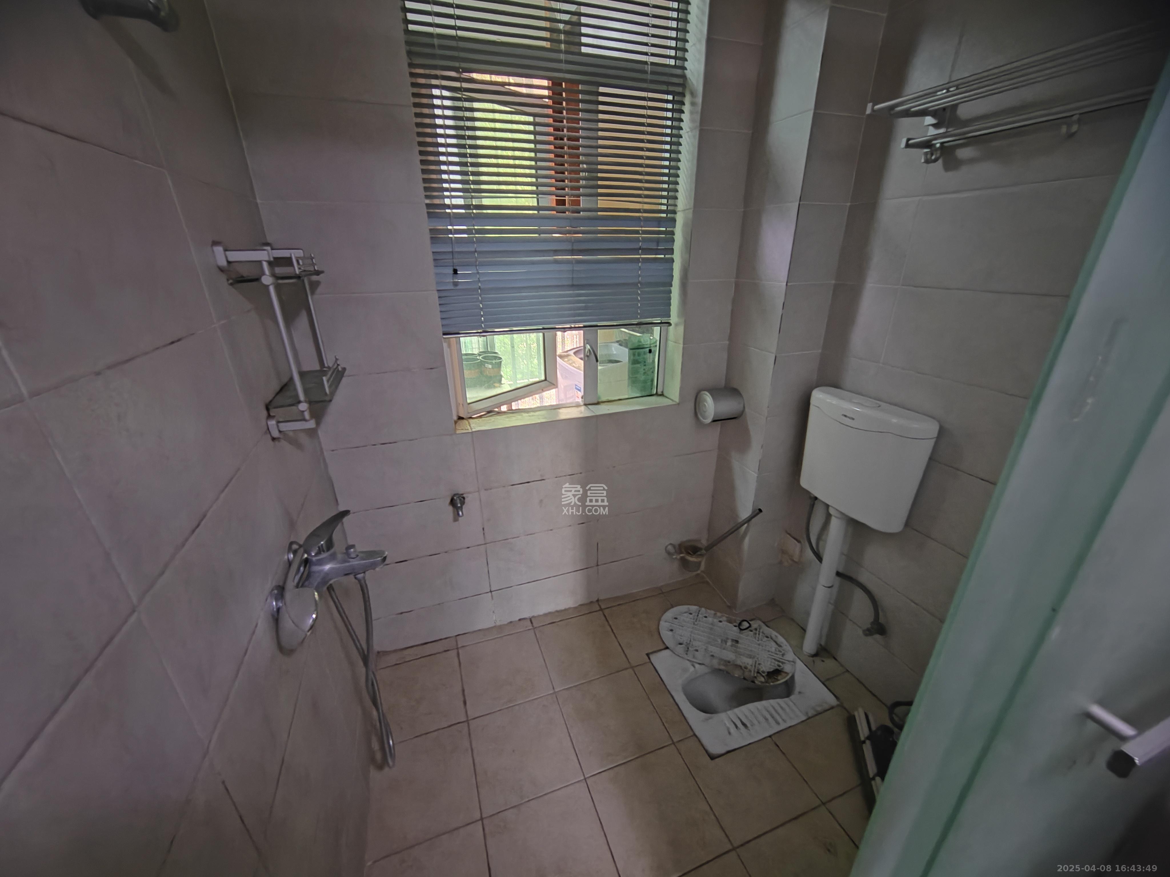 名都凯旋城 3室2厅1卫 2500.0元/月 名都凯旋城 3室2厅1卫 2500.0元/月室内图