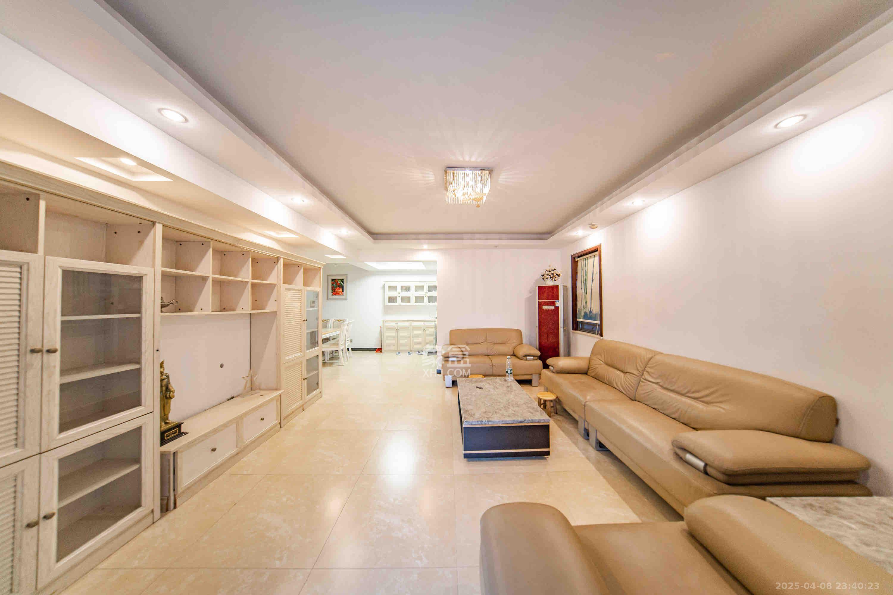 曙光泊岸 5室2厅2卫 5200.0元/月 曙光泊岸 5室2厅2卫 5200.0元/月室内图