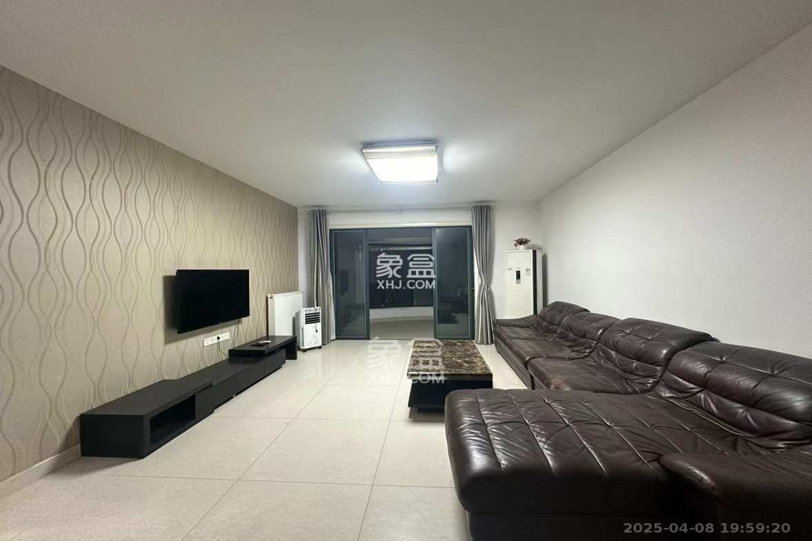 维一星城原山苑 3室2厅2卫 2800.0元/月 维一星城原山苑 3室2厅2卫 2800.0元/月室内图