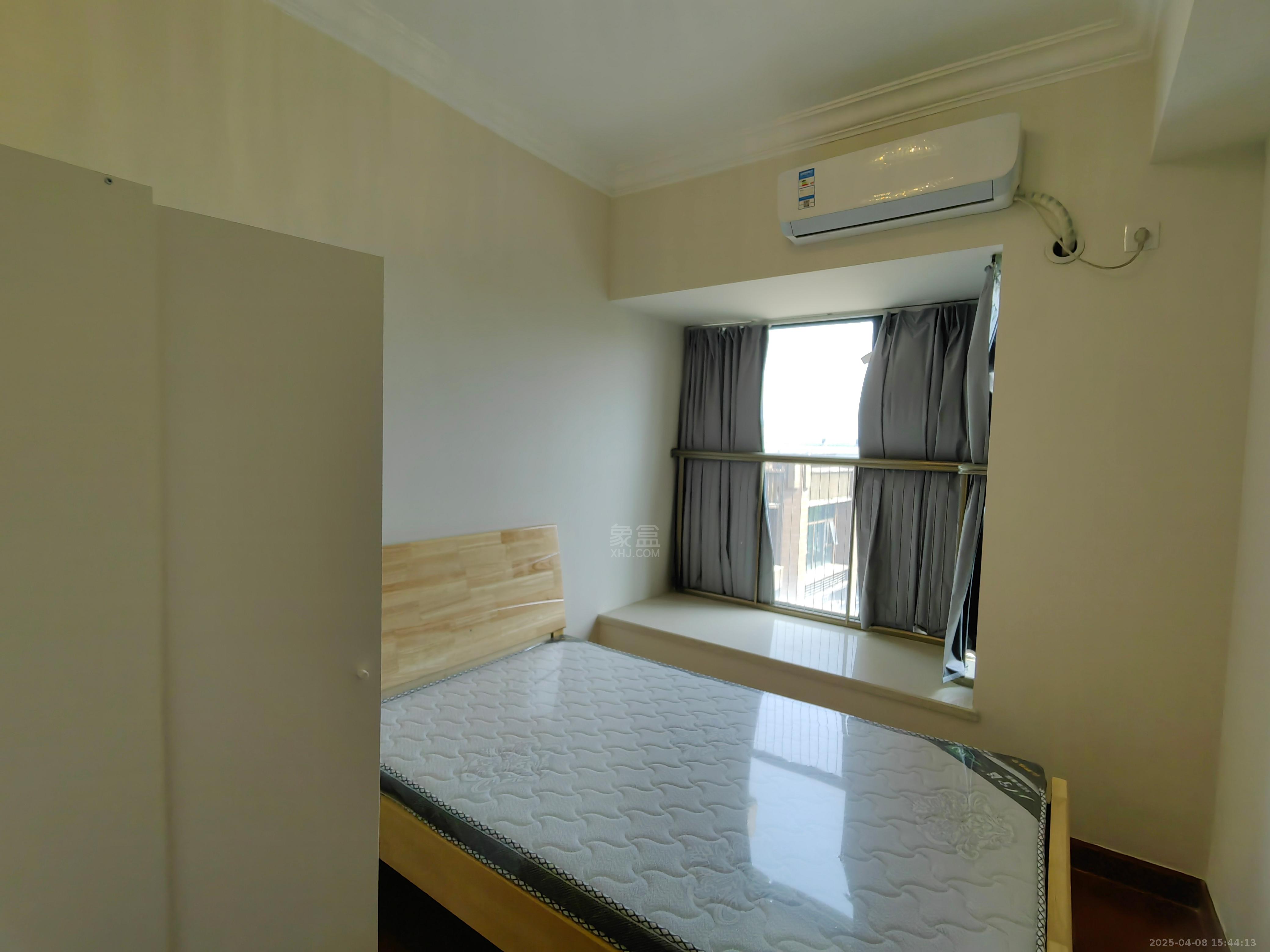 恒大御景湾  3室2厅1卫   2100.00元/月室内图