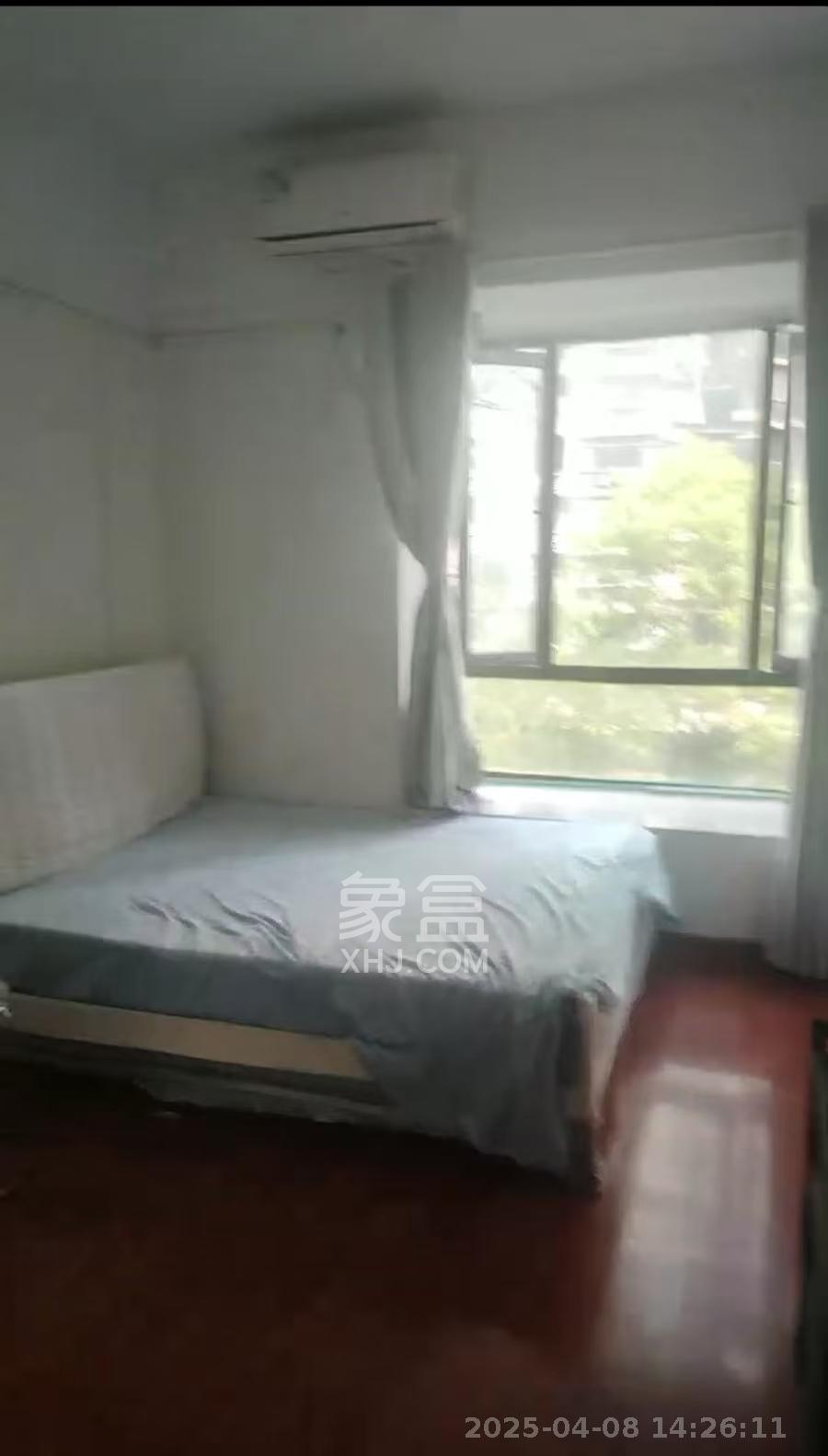 梦网景园  5室2厅2卫   1200.00元/月