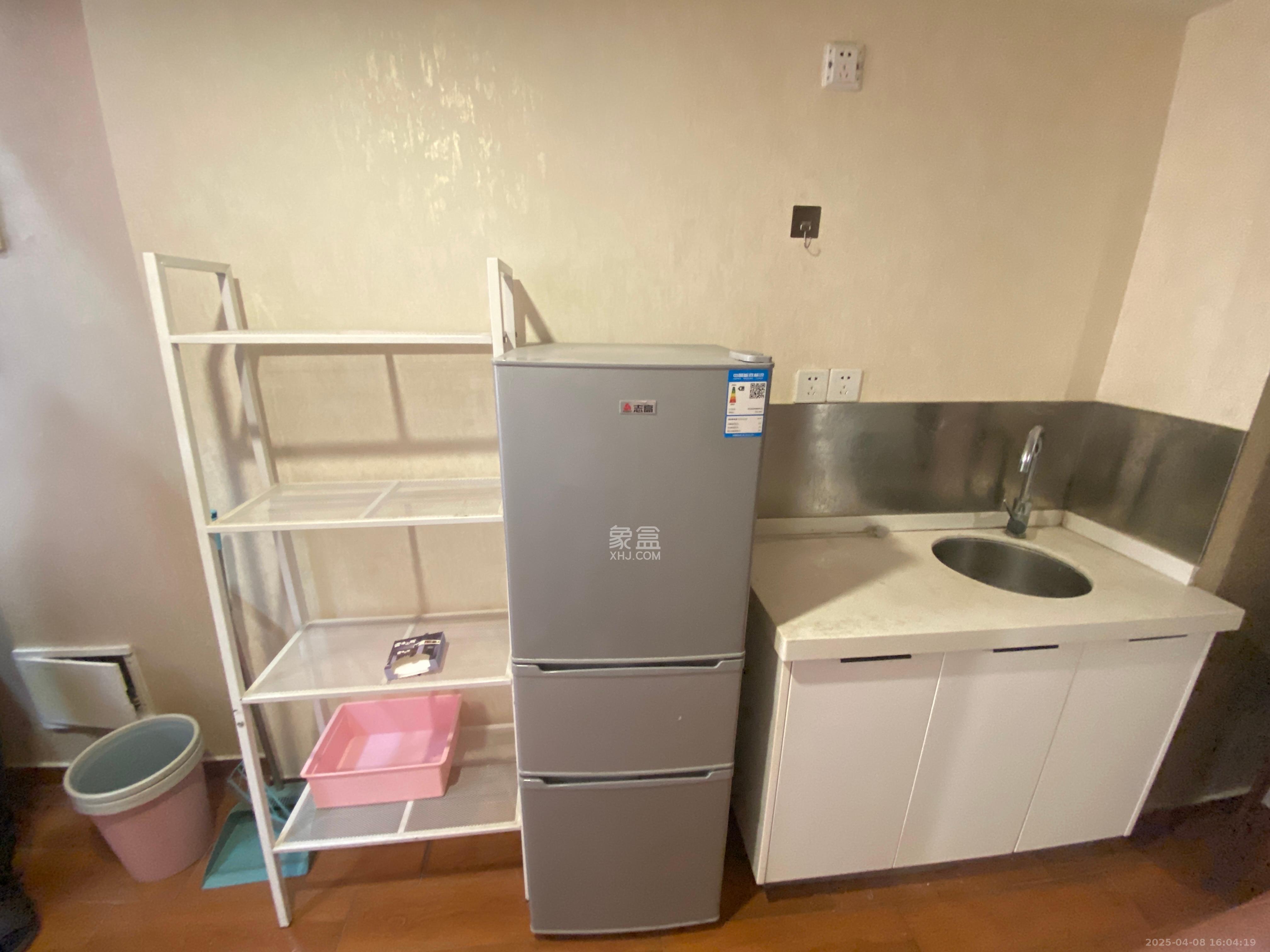 兰亭湾畔  1室1厅1卫   1550.00元/月室内图