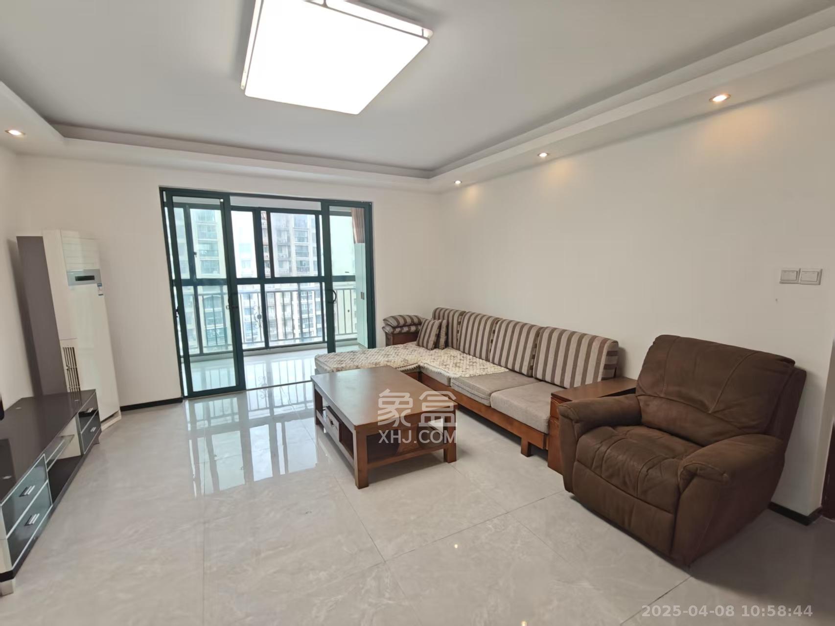 克拉美丽山庄(晟领国际) 3室2厅2卫 2500.0元/月 克拉美丽山庄(晟领国际) 3室2厅2卫 2500.0元/月室内图