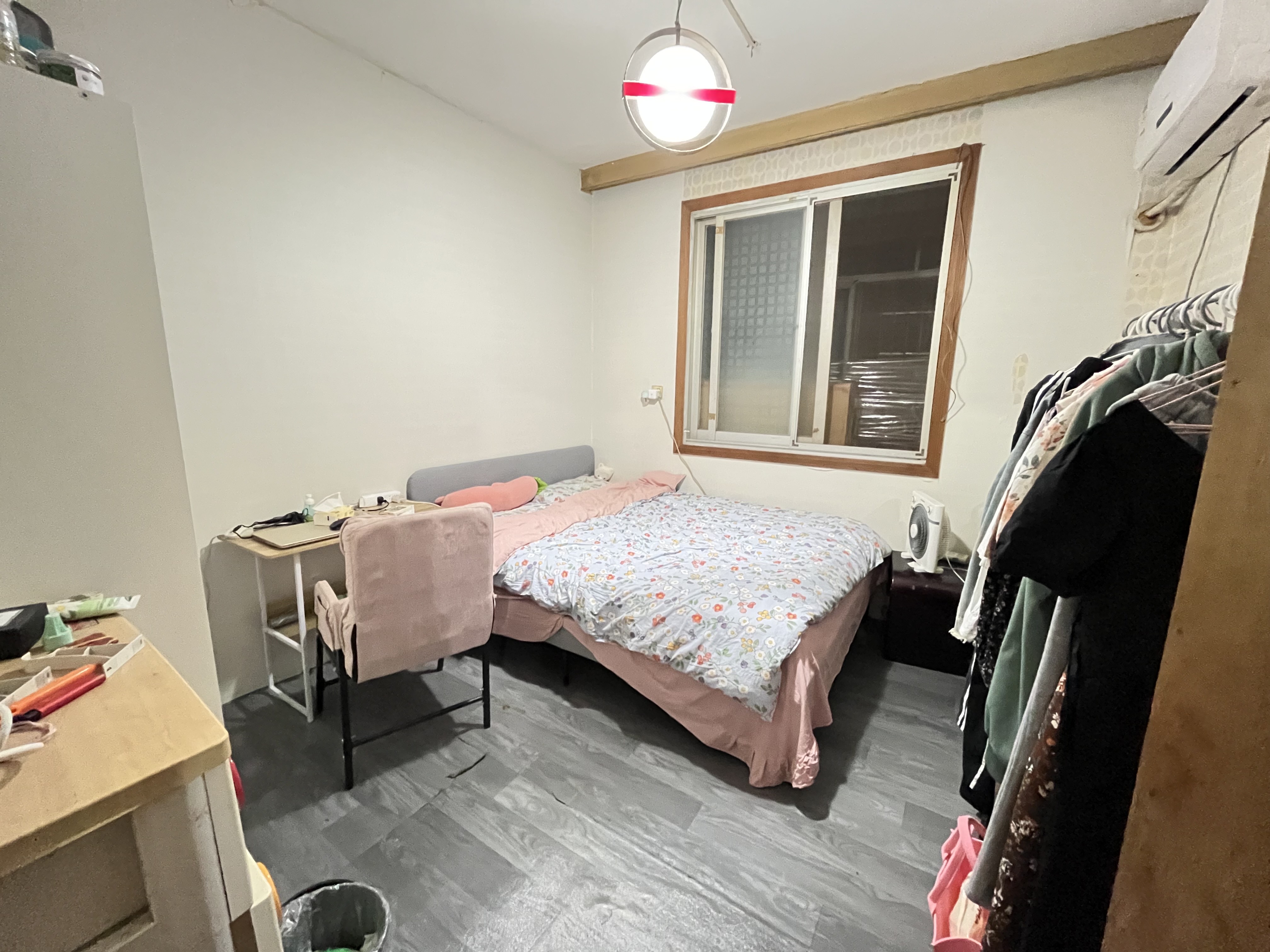 东进小区  2室2厅1卫   1400.00元/月户型图