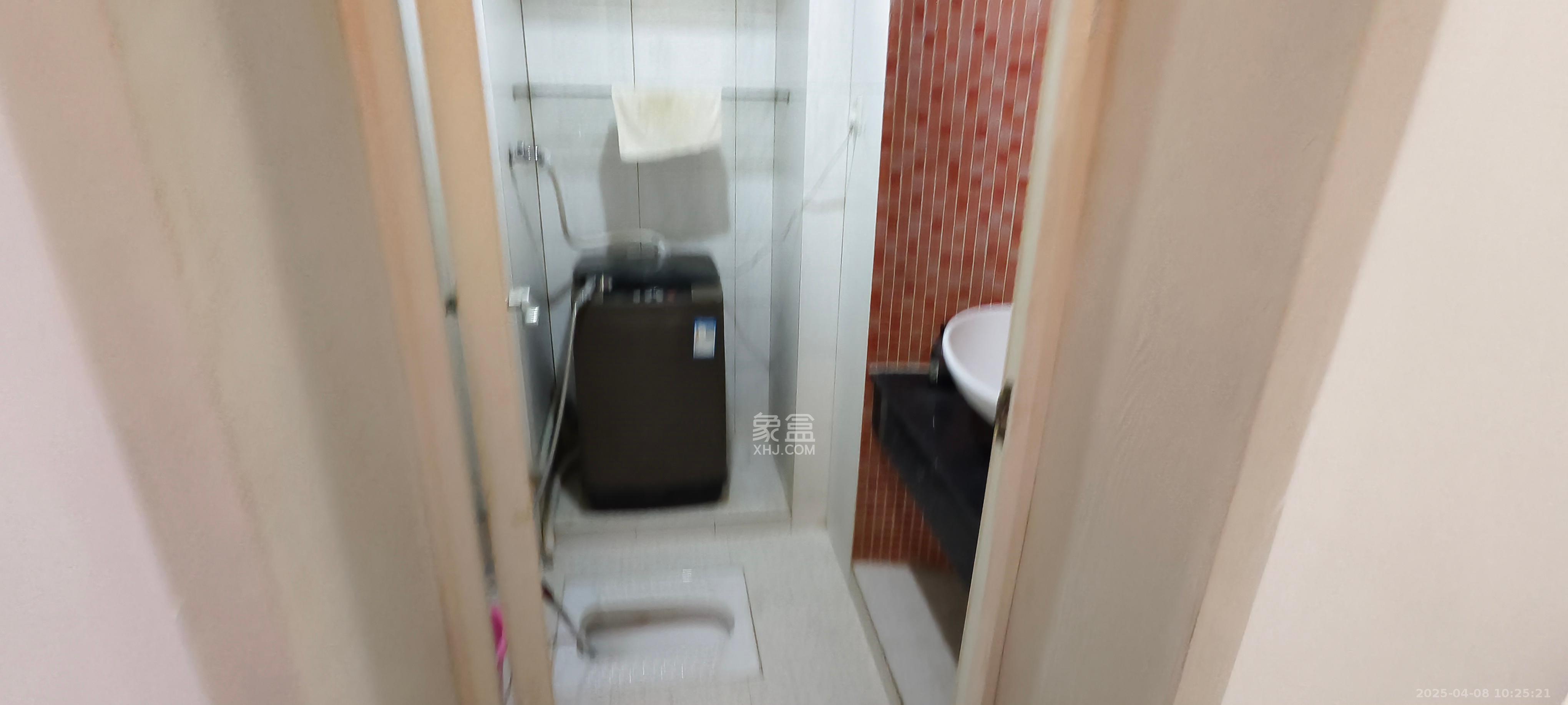 中医院宿舍  1室0厅0卫   1500.00元/月室内图