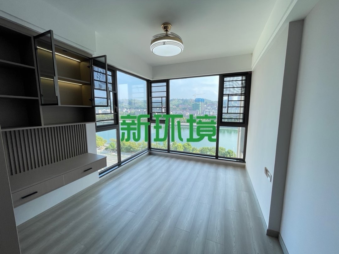 江与城  1室0厅0卫   100.00万客厅