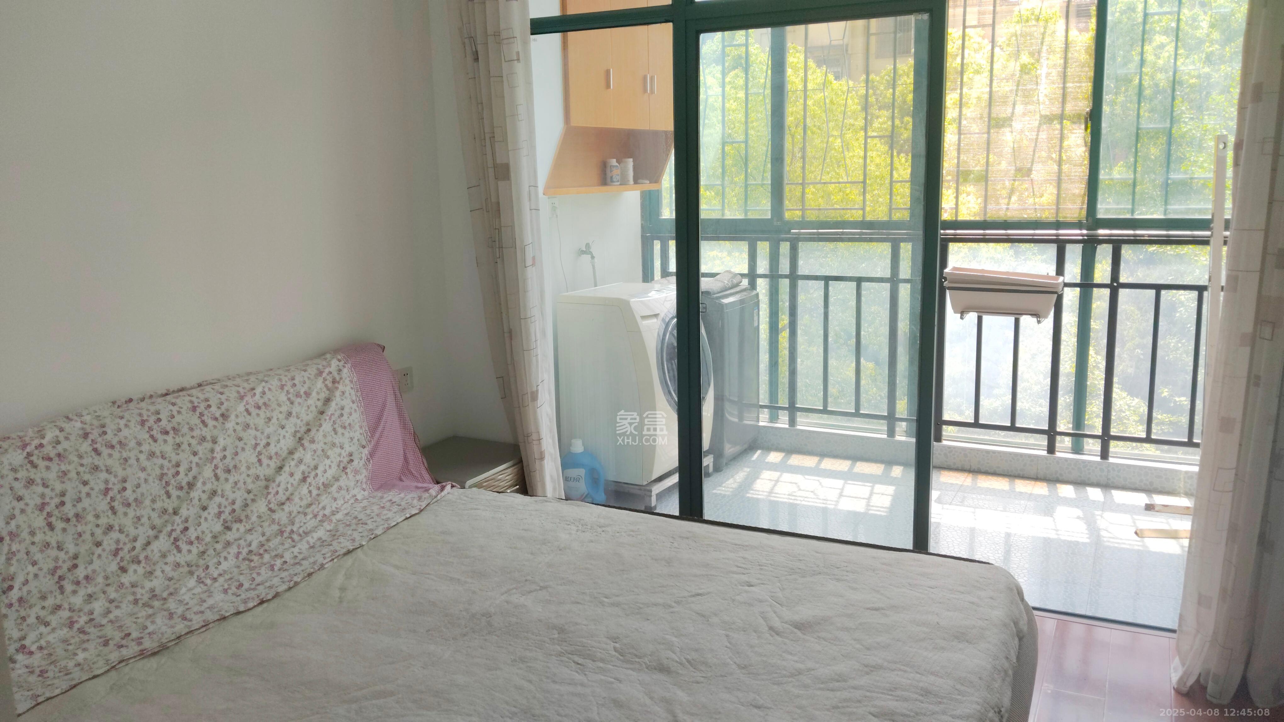 东来苑 3室2厅1卫 3200.0元/月 东来苑 3室2厅1卫 3200.0元/月室内图