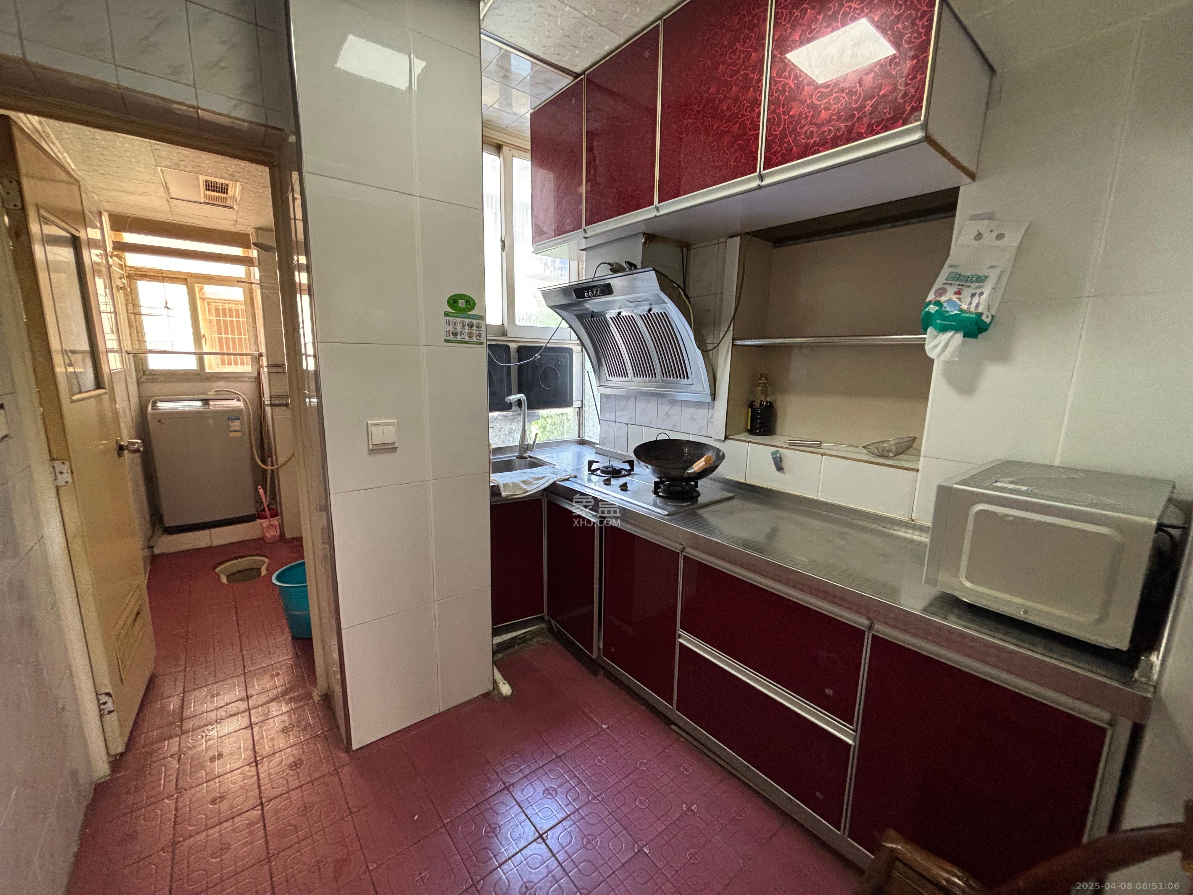 红花坡社区  2室1厅1卫    1500.0元/月 红花坡社区  2室1厅1卫    1500.0元/月室内图