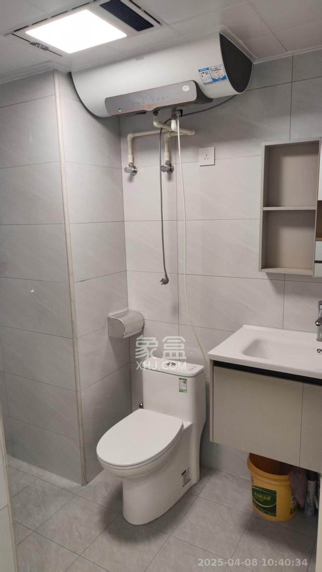 恒大誉府（融誉商业中心）  1室1厅1卫    1800.0元/月室内图