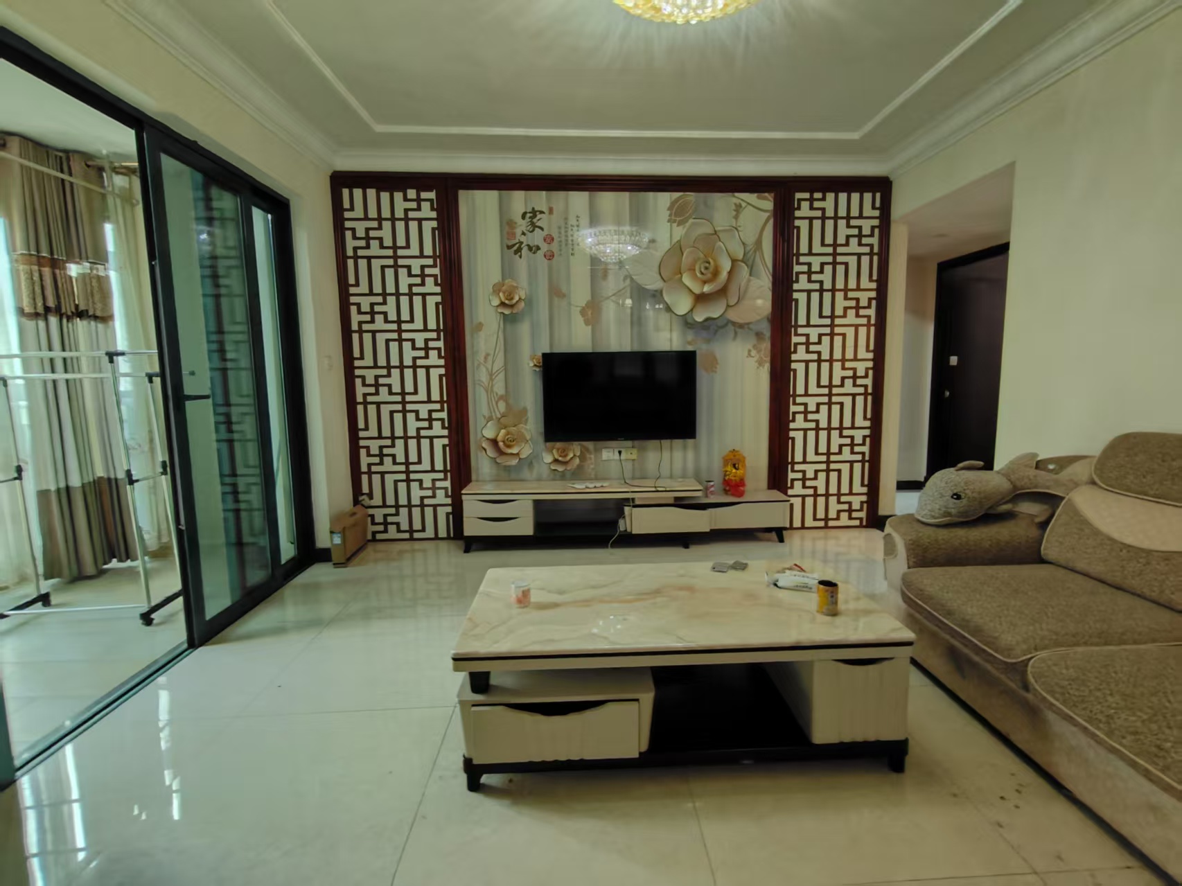 恒大绿洲 3室2厅2卫 1800.0元/月 恒大绿洲 3室2厅2卫 1800.0元/月室内图