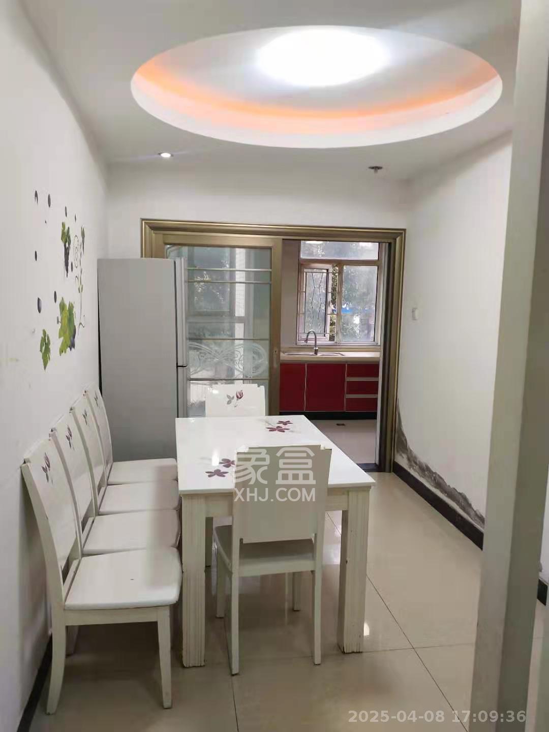 山语城一期 3室2厅1卫 1800.0元/月 山语城一期 3室2厅1卫 1800.0元/月室内图