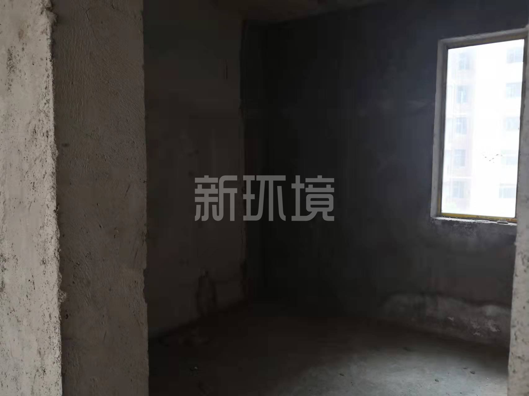 东方明珠  3室2厅2卫   60.80万客厅