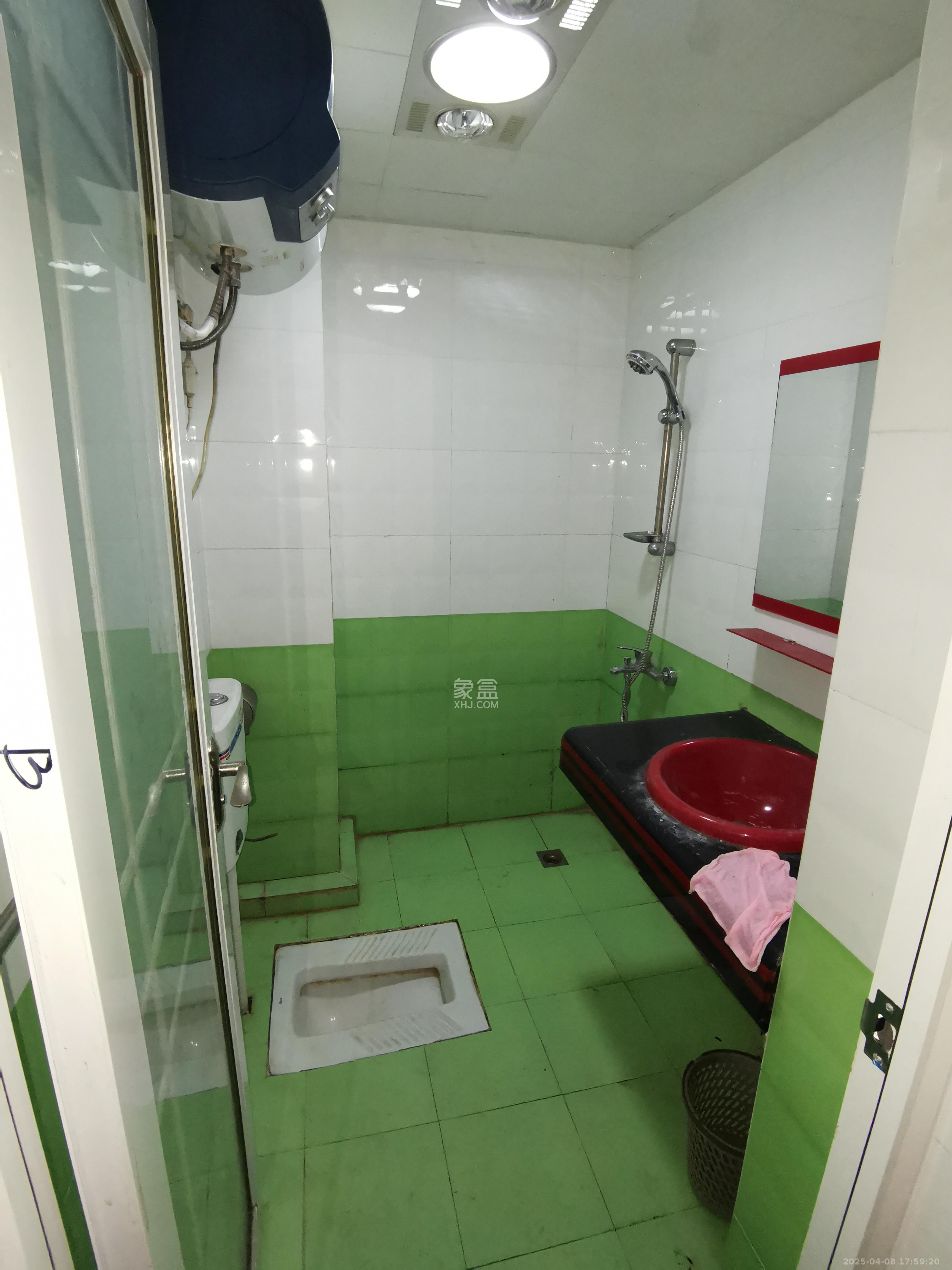 汇达国际公馆(汇达大厦) 1室0厅1卫 1300.0元/月 汇达国际公馆(汇达大厦) 1室0厅1卫 1300.0元/月室内图