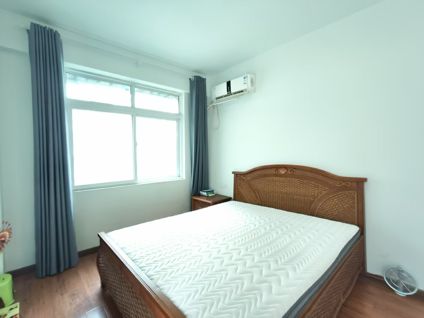国贸新村  3室2厅1卫   2800.00元/月室内图