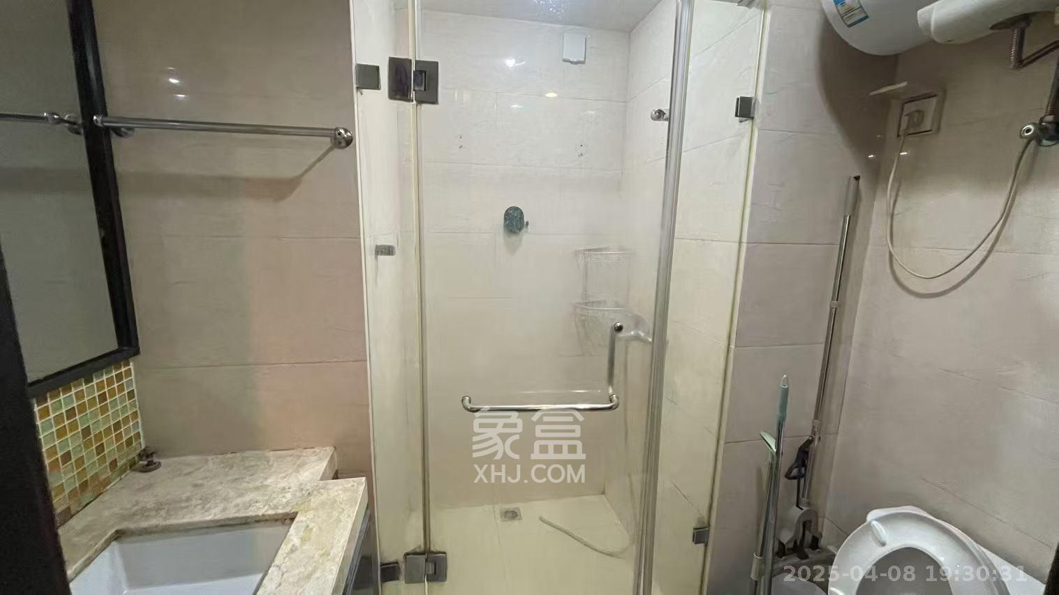 德思勤城市广场（宝格丽公寓）  1室1厅1卫    1600.0元/月室内图