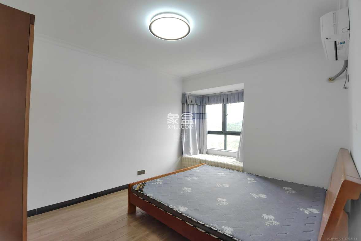 时代新城(翰林府) 3室2厅1卫 1600.0元/月 时代新城(翰林府) 3室2厅1卫 1600.0元/月室内图