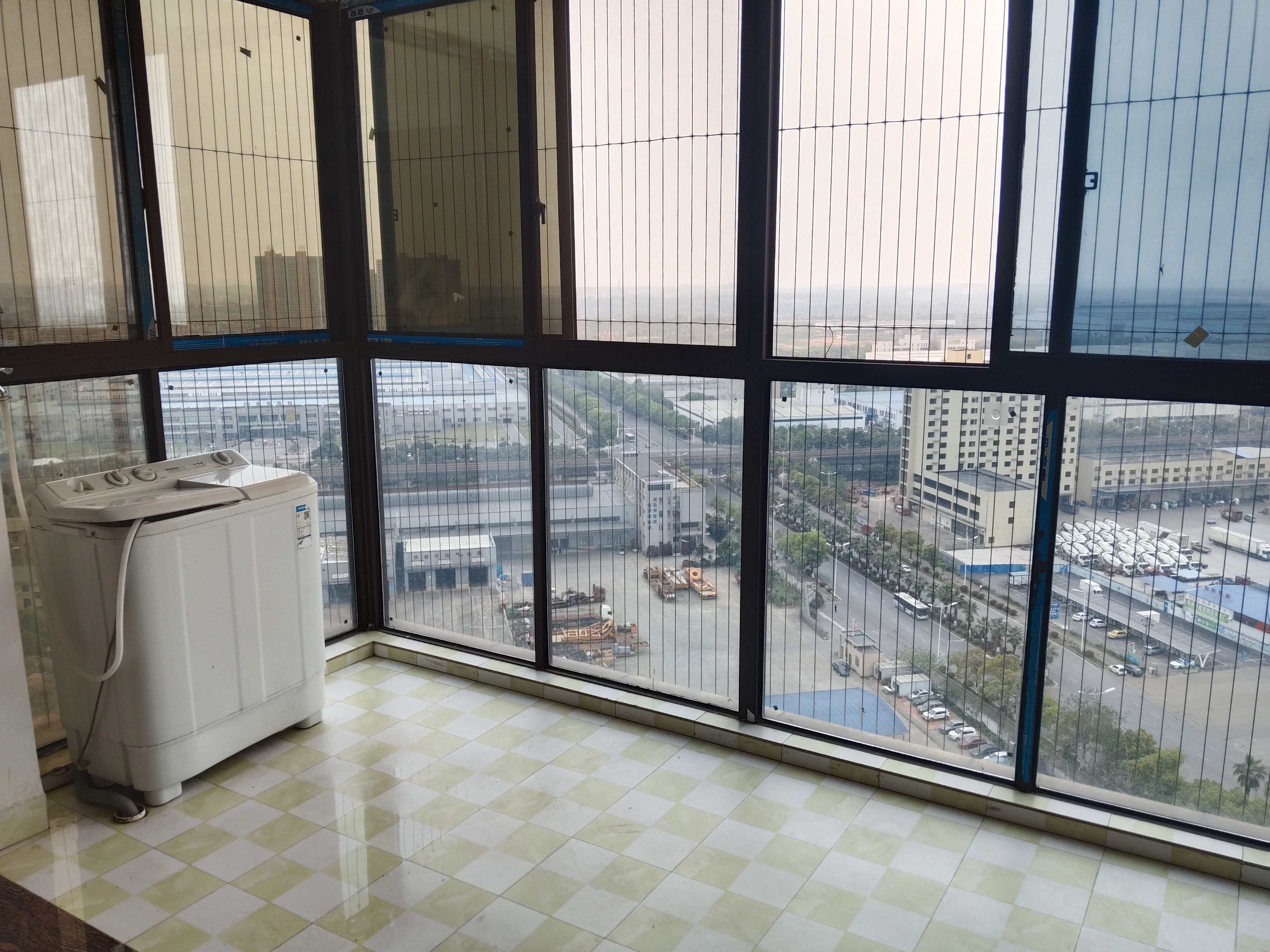 同安福龙湾 3室1厅1卫 1100.0元/月 同安福龙湾 3室1厅1卫 1100.0元/月室内图