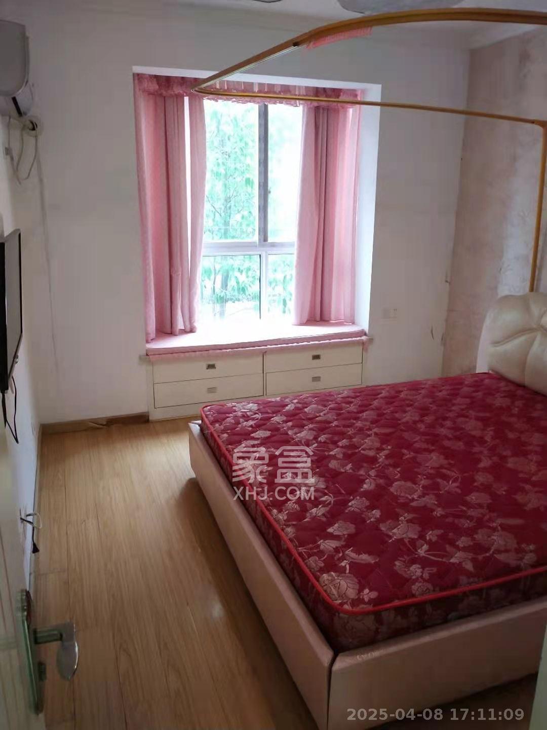 山语城一期 3室2厅1卫 1800.0元/月 山语城一期 3室2厅1卫 1800.0元/月室内图