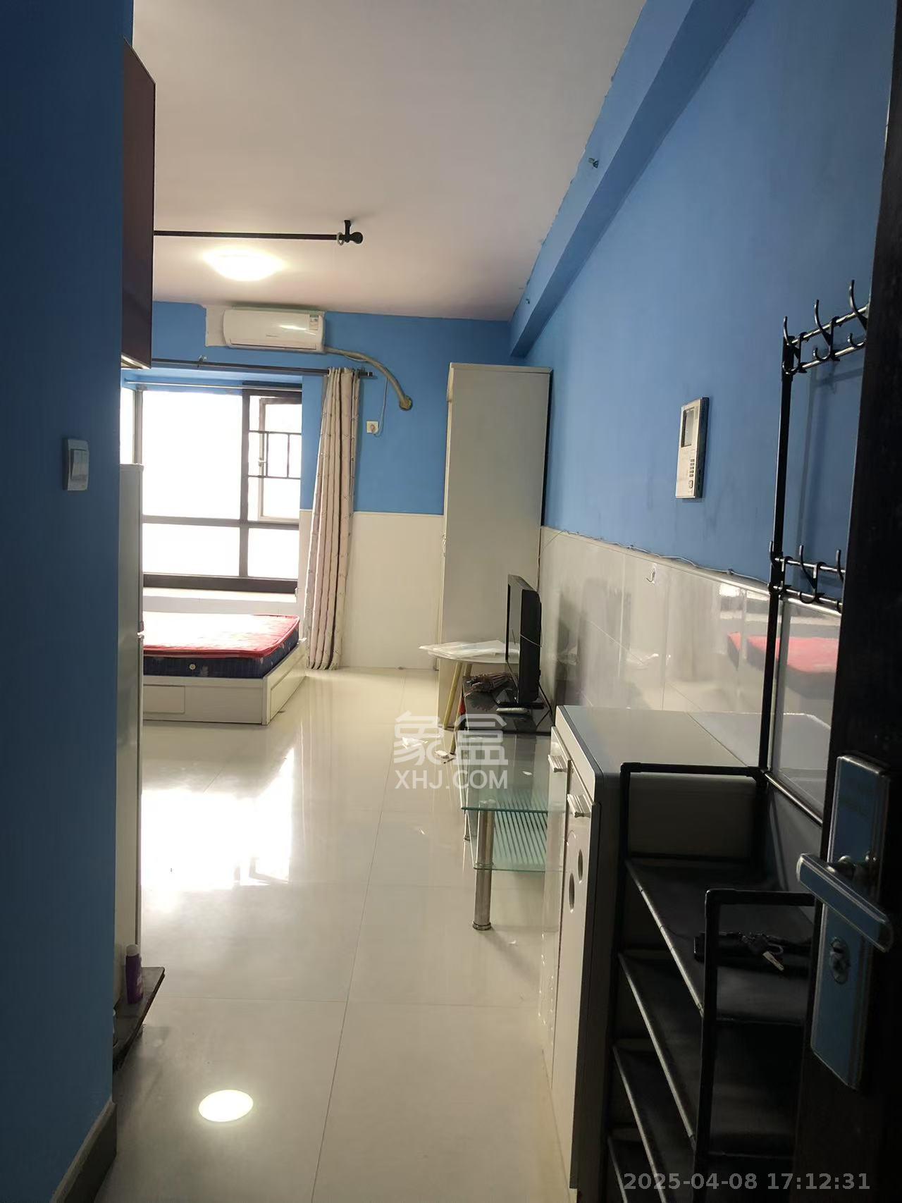 湘府东苑 1室1厅1卫 1400.0元/月 湘府东苑 1室1厅1卫 1400.0元/月室内图