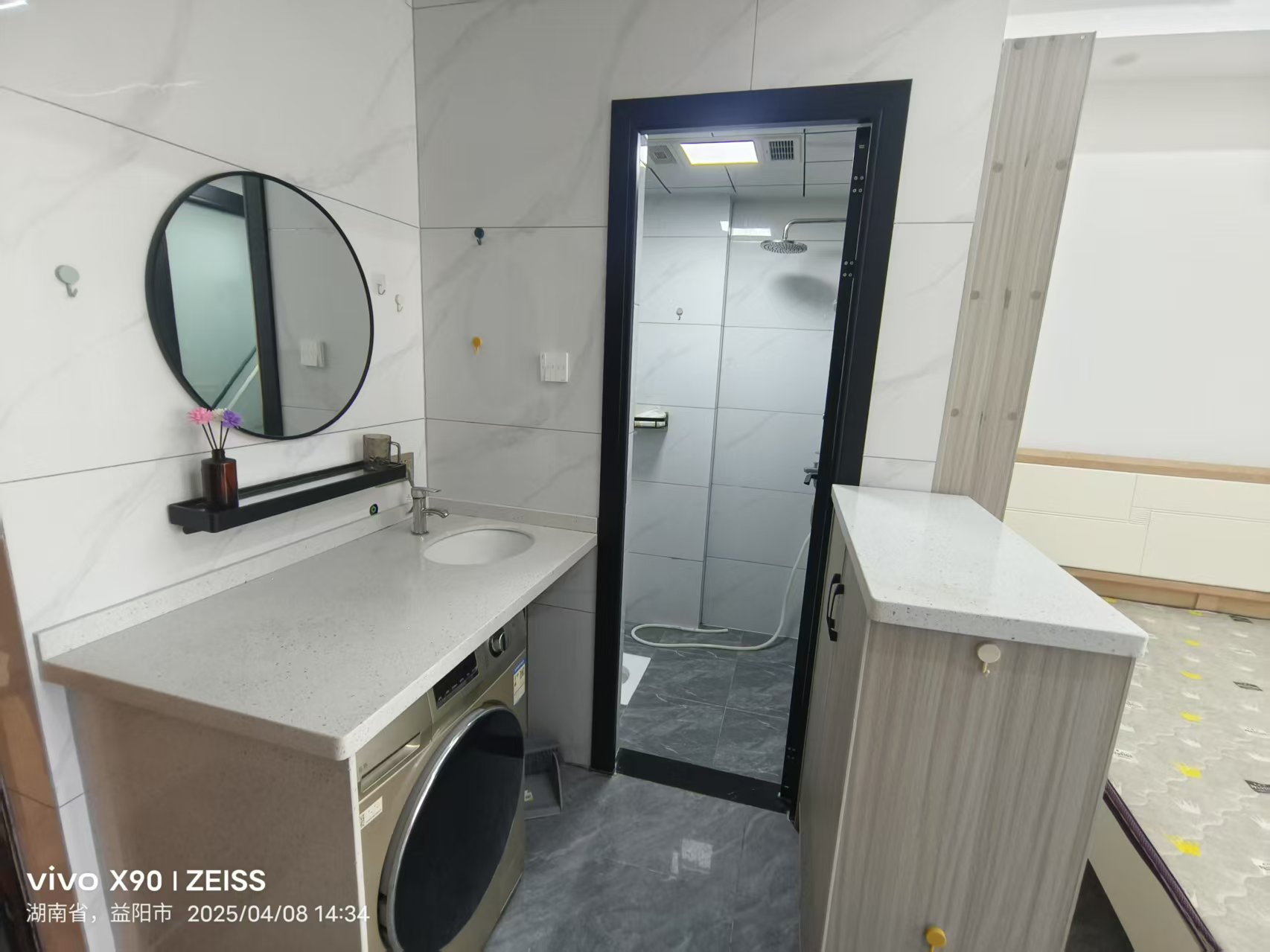 保利香槟国际  1室1厅1卫    1300.0元/月 保利香槟国际  1室1厅1卫    1300.0元/月室内图