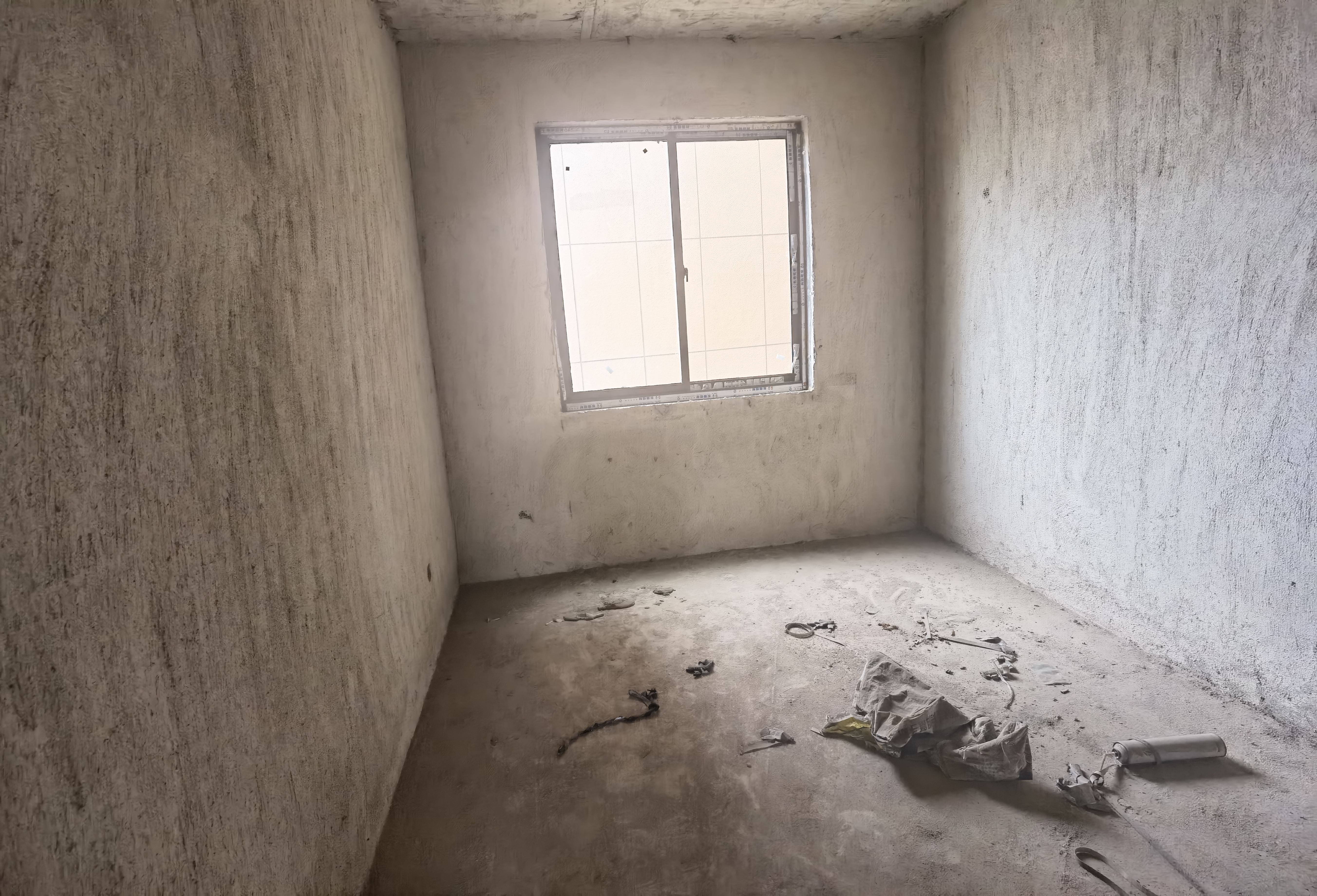 汇富帝景  4室2厅2卫   88.00万客厅