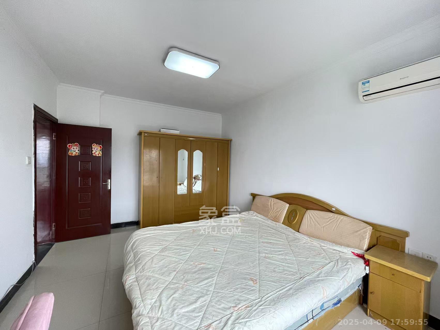 海林馨香雅苑  2室1厅1卫    1800.0元/月 海林馨香雅苑  2室1厅1卫    1800.0元/月室内图