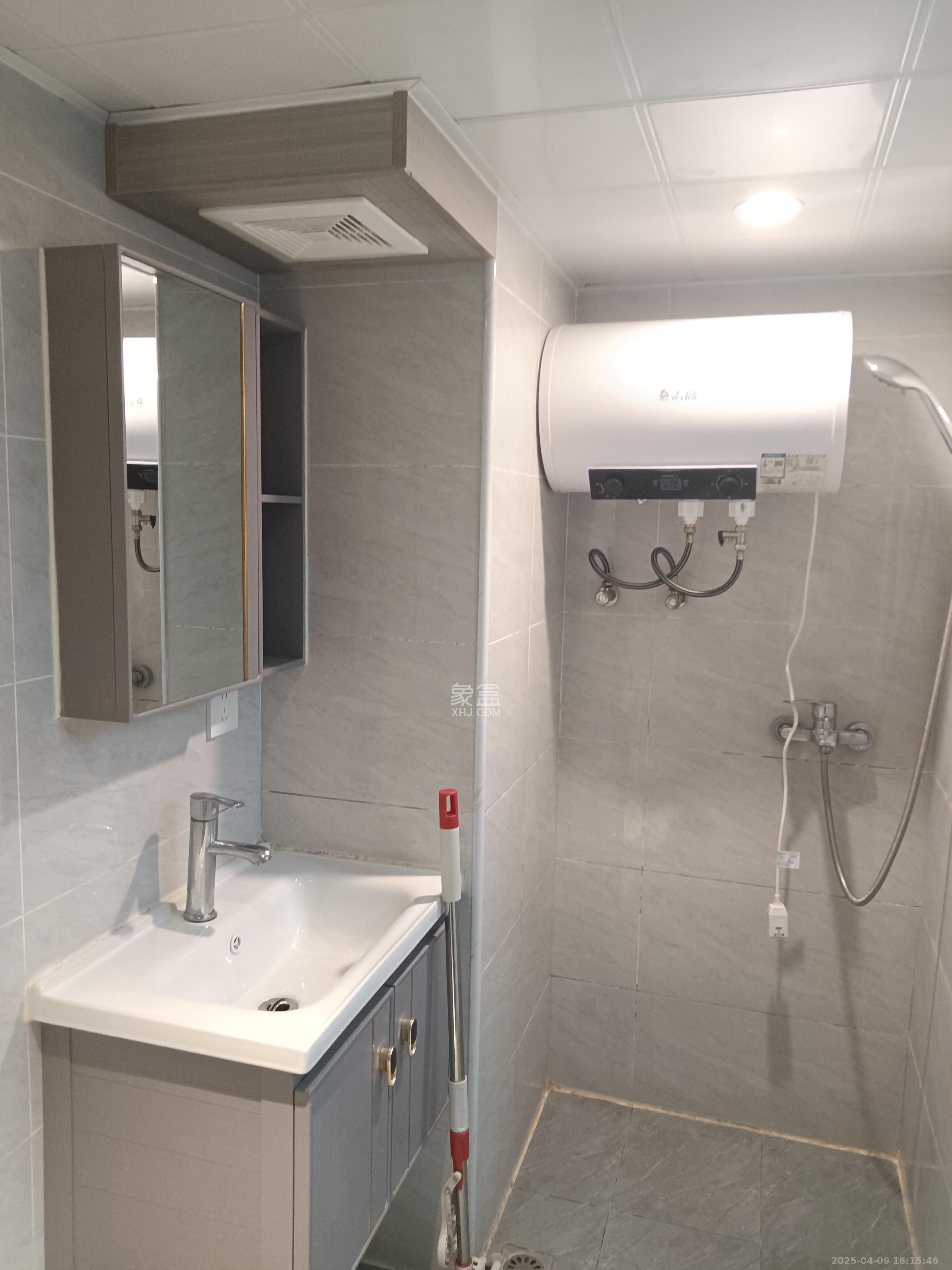 龙湖湘江星座(祺鑫星座公寓) 1室1厅1卫 1500.0元/月 龙湖湘江星座(祺鑫星座公寓) 1室1厅1卫 1500.0元/月室内图