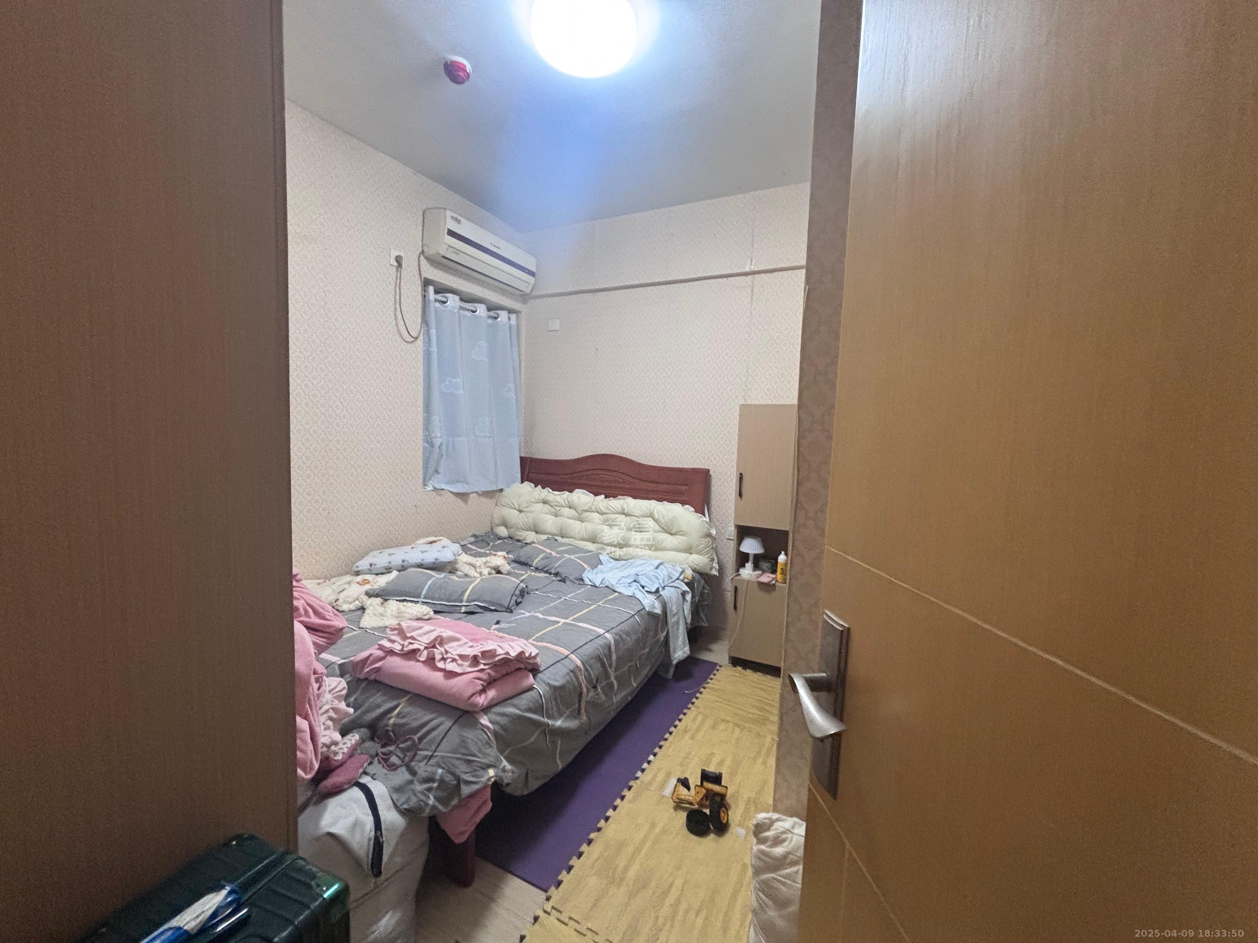 上海城小区  1室1厅1卫   1500.00元/月