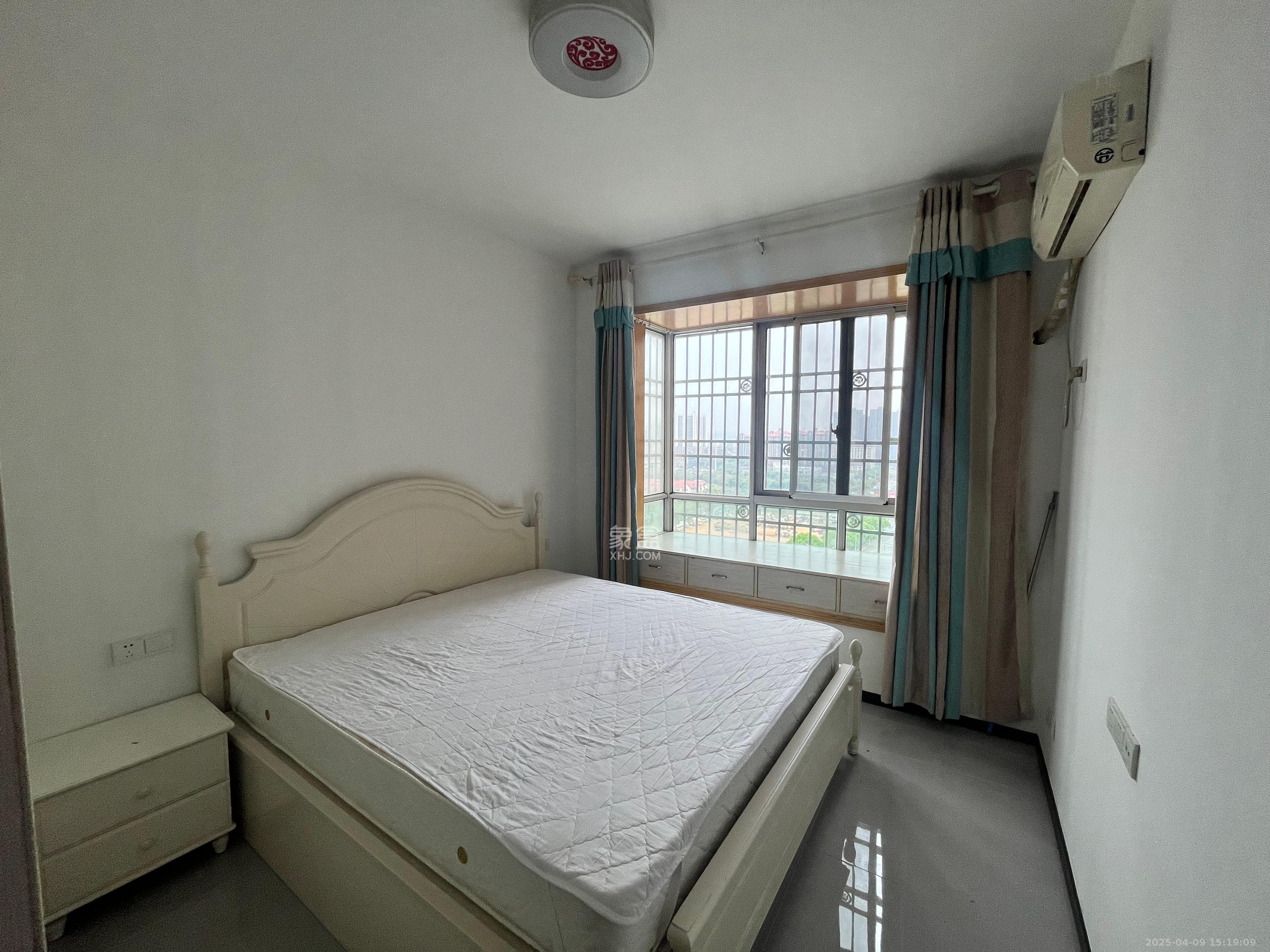 桃阳小区高层低层(安置小区)  3室2厅2卫    1800.0元/月 桃阳小区高层低层(安置小区)  3室2厅2卫    1800.0元/月室内图