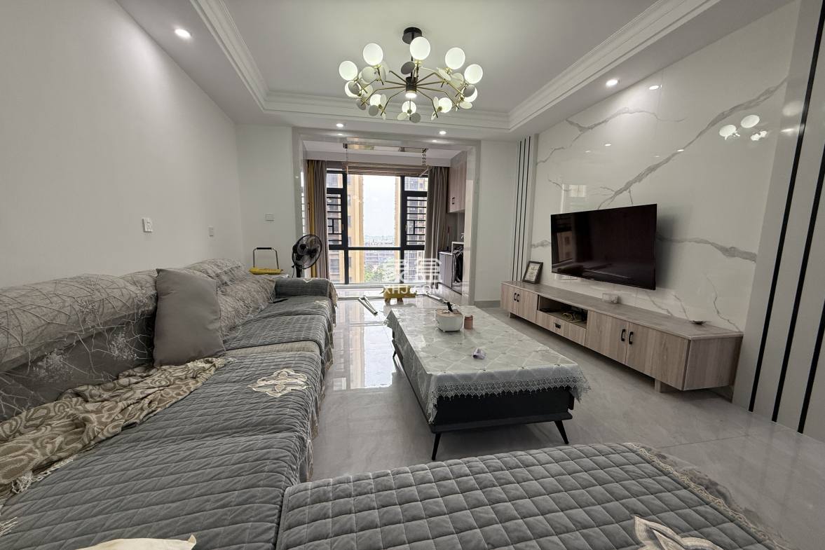 金钟时代城 3室2厅1卫 1800.00元/月 金钟时代城 3室2厅1卫 1800.00元/月室内图