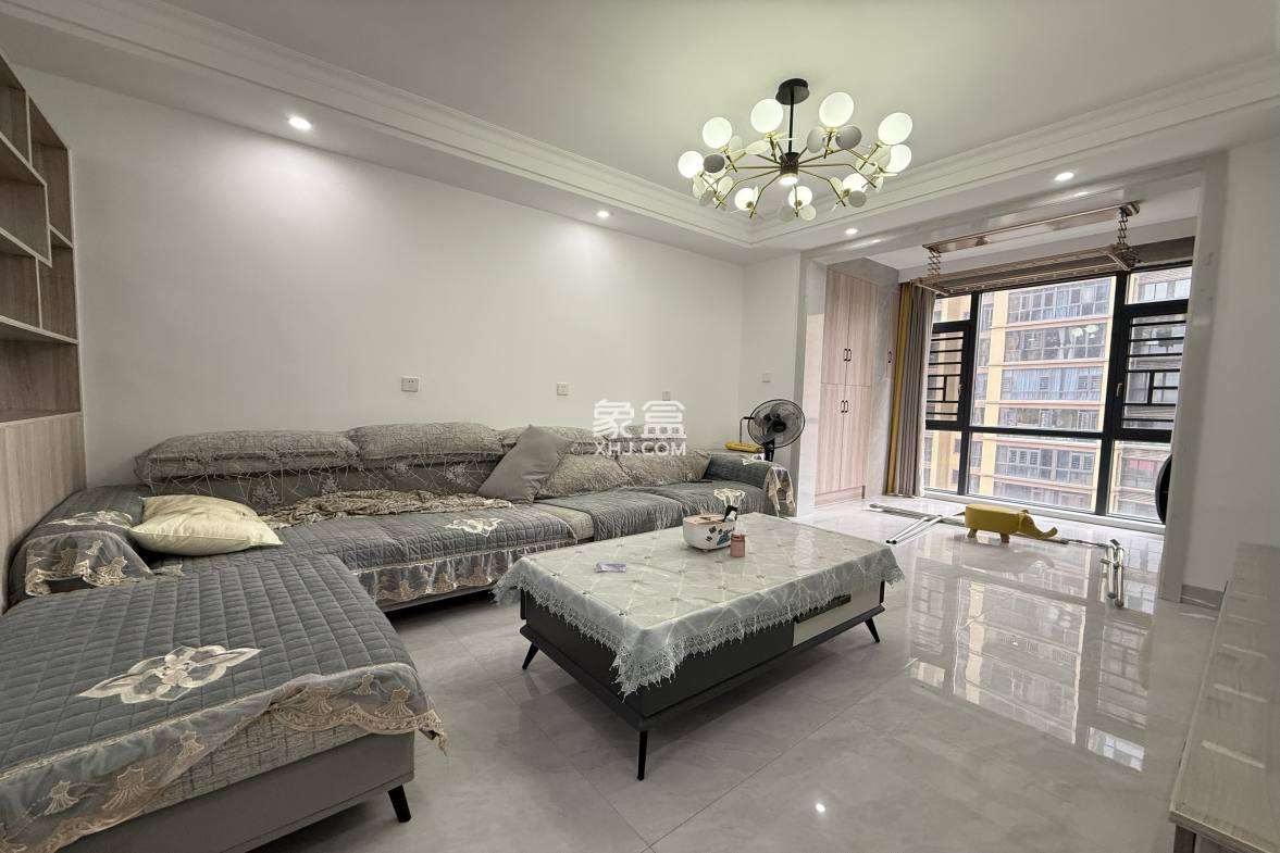 金钟时代城 3室2厅1卫 1800.00元/月 金钟时代城 3室2厅1卫 1800.00元/月室内图