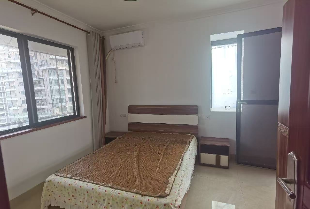 绿地海长流一期 2室2厅1卫 115.0万 绿地海长流一期 2室2厅1卫 115.0万室内图