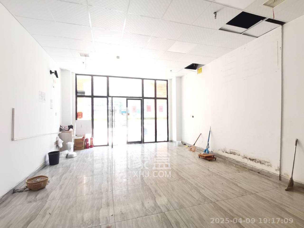 中建芙蓉嘉苑   130.0㎡      11000.0元/月